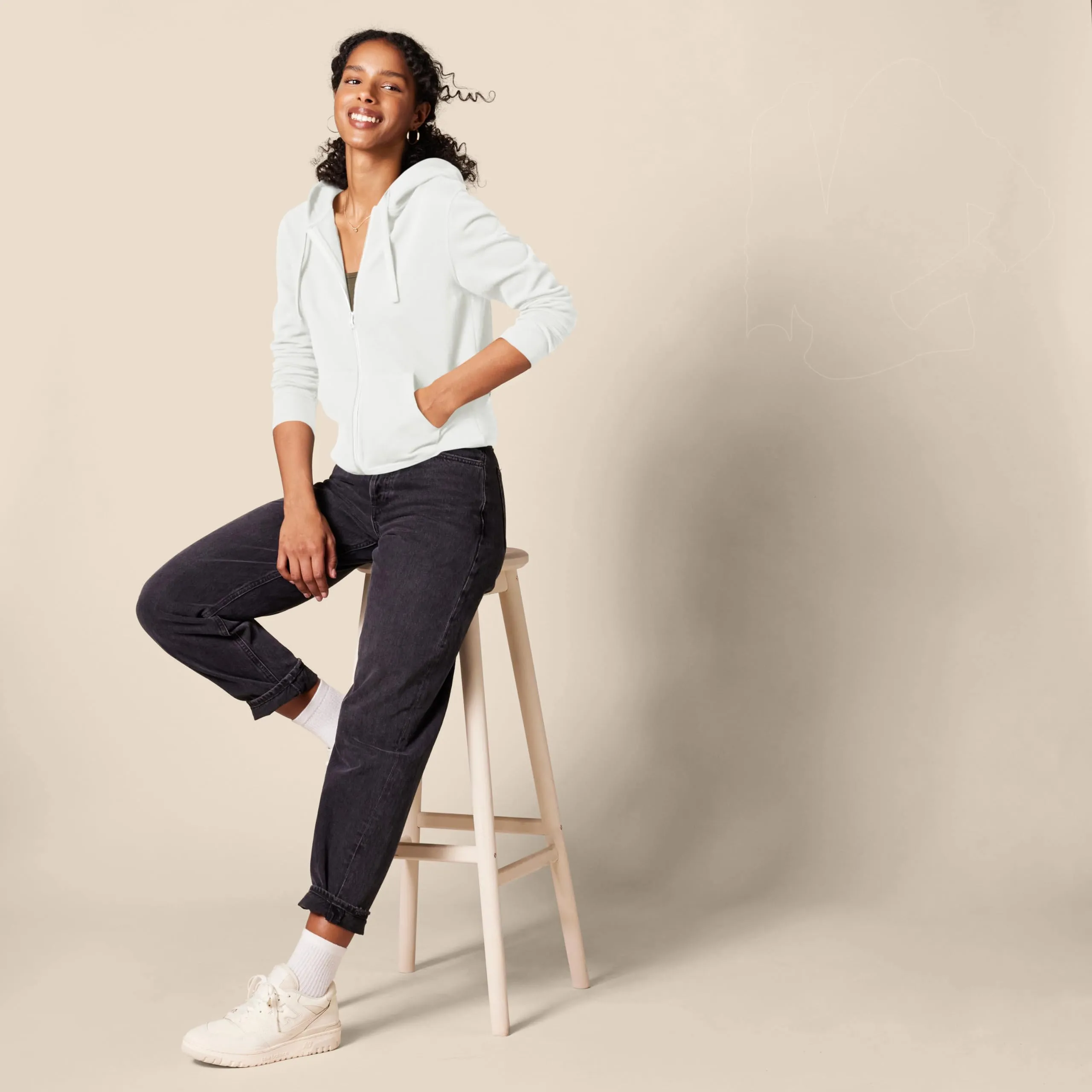 Amazon Essentials Felpa con Cappuccio da Donna in Pile e Spugna Francese con Zip Intera, Avorio, M - immagine 5