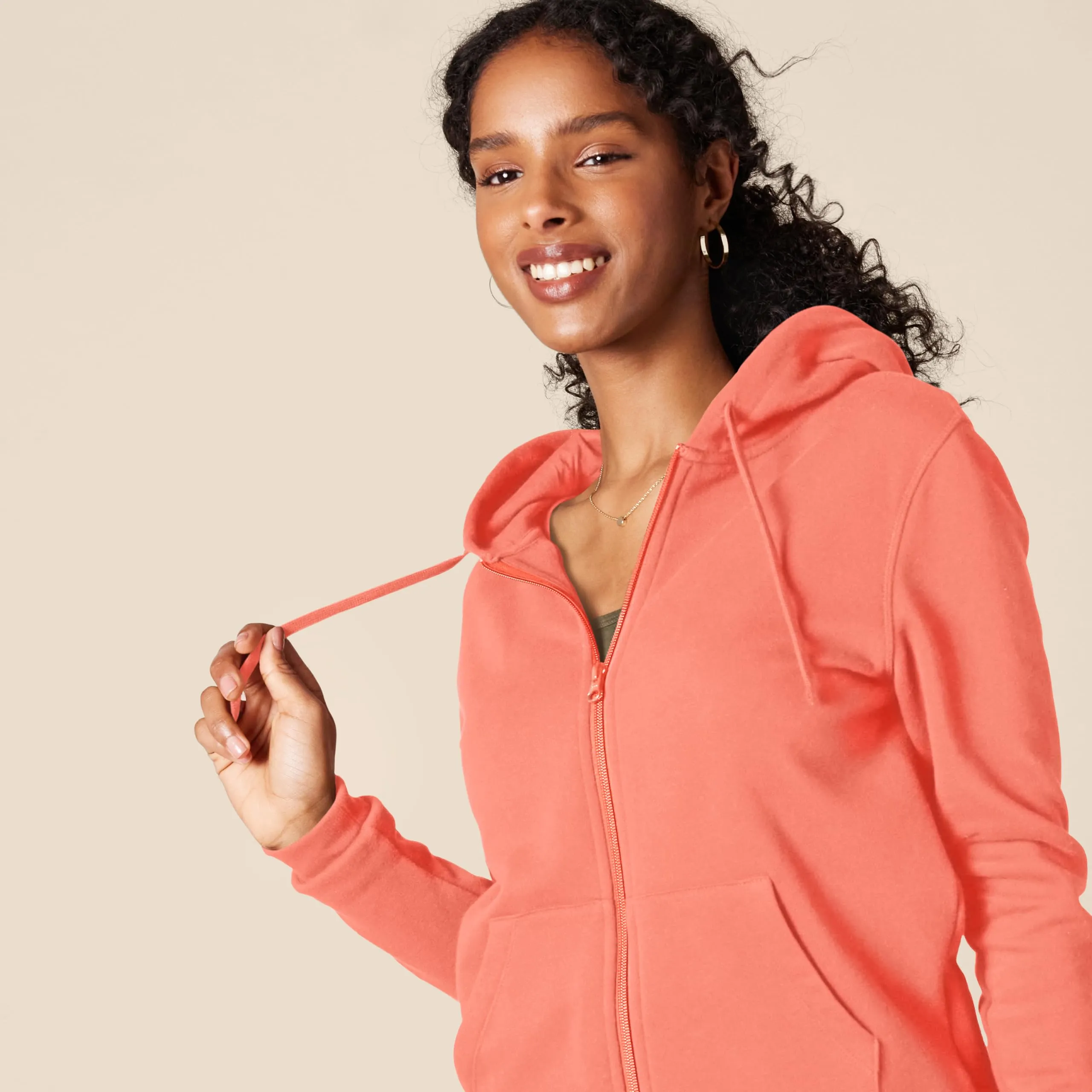 Amazon Essentials Felpa con Cappuccio in Pile di Spugna Francese con Cerniera Intera da Donna, Rosa Brillante, S - immagine 4