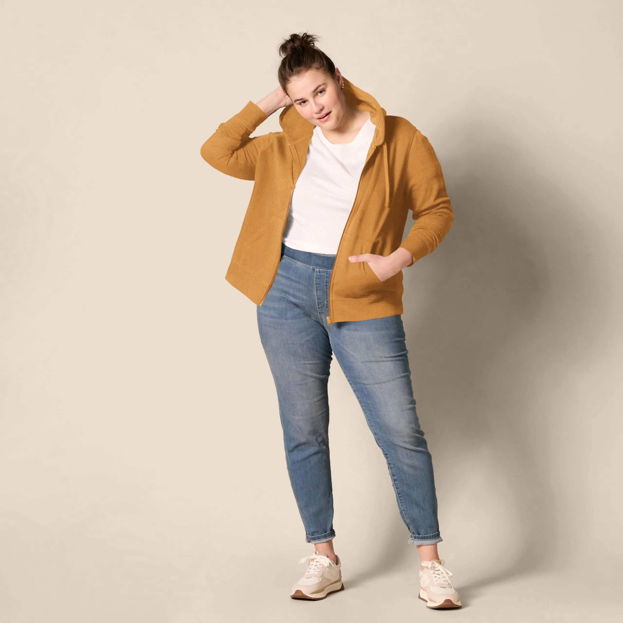 Amazon Essentials Felpa con Cappuccio e Zip Intera da Donna, Cammello Scuro, XS - immagine 8