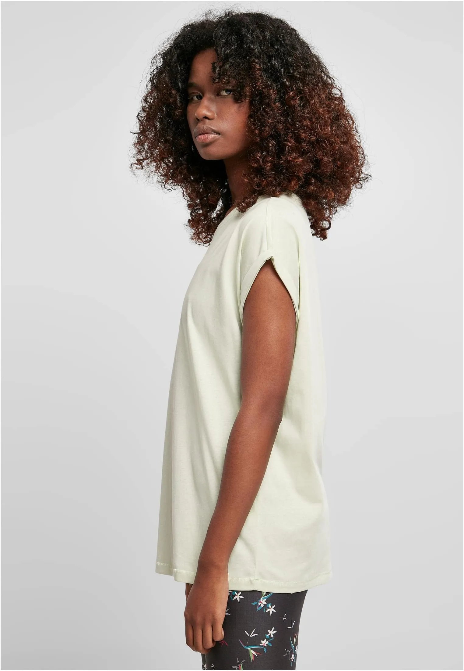 Urban Classics T-shirt da Donna con Manica Arrotolata in Cotone, Rosso Ciliegia, Taglia XXL - immagine 7