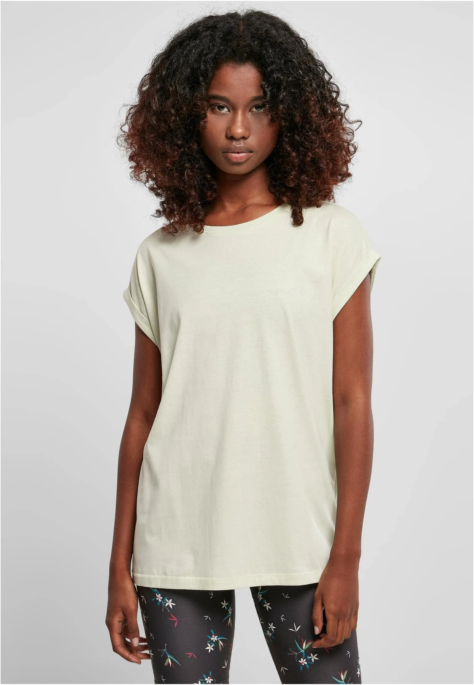 Urban Classics Donna T-Shirt in Cotone con Maniche Arrotolate e Scollo Rotondo, Rosso Ciliegia, XXL - immagine 3