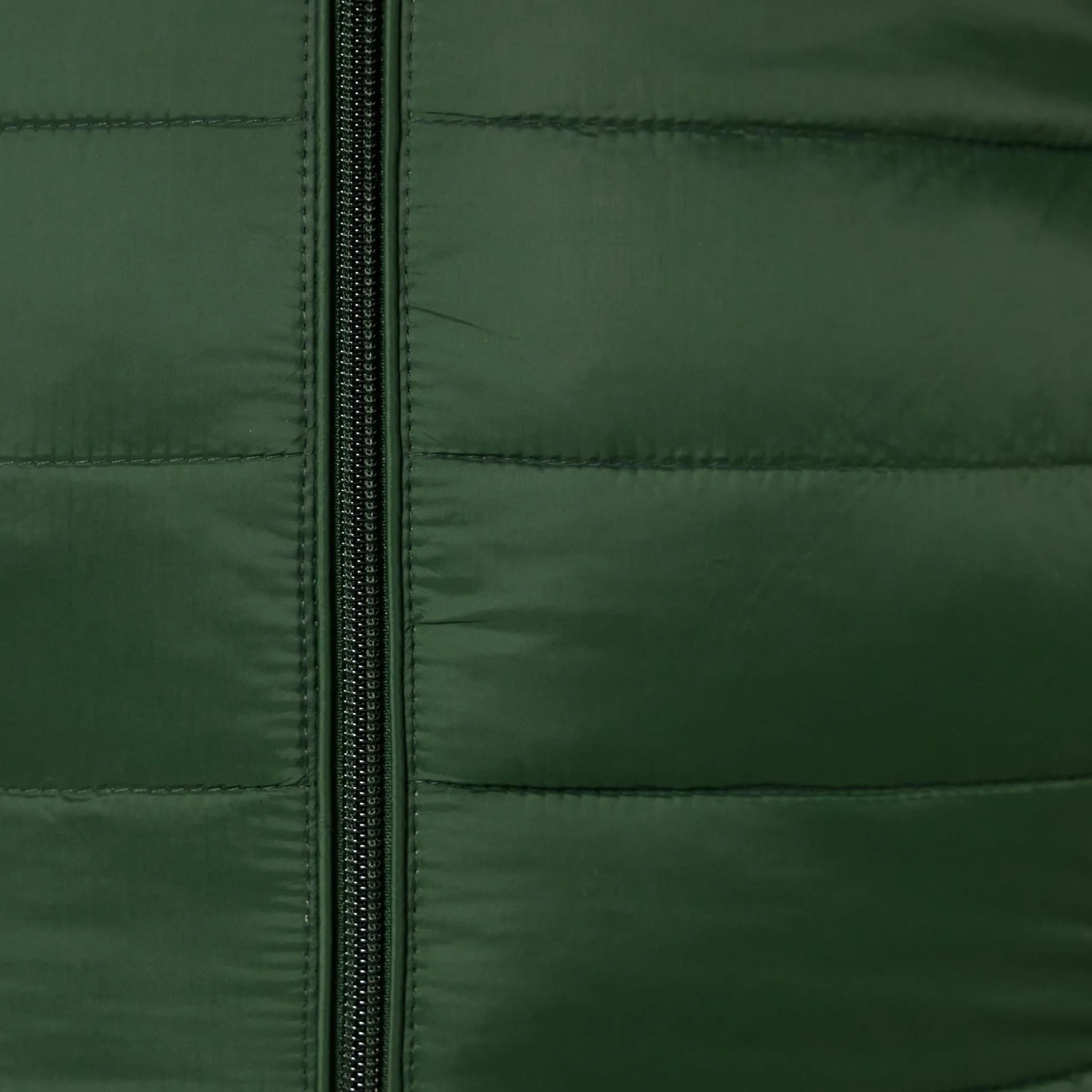 Amazon Essentials Piumino Leggero Resistente all'Acqua Ripiegabile Donna, Verde Scuro, S - immagine 7
