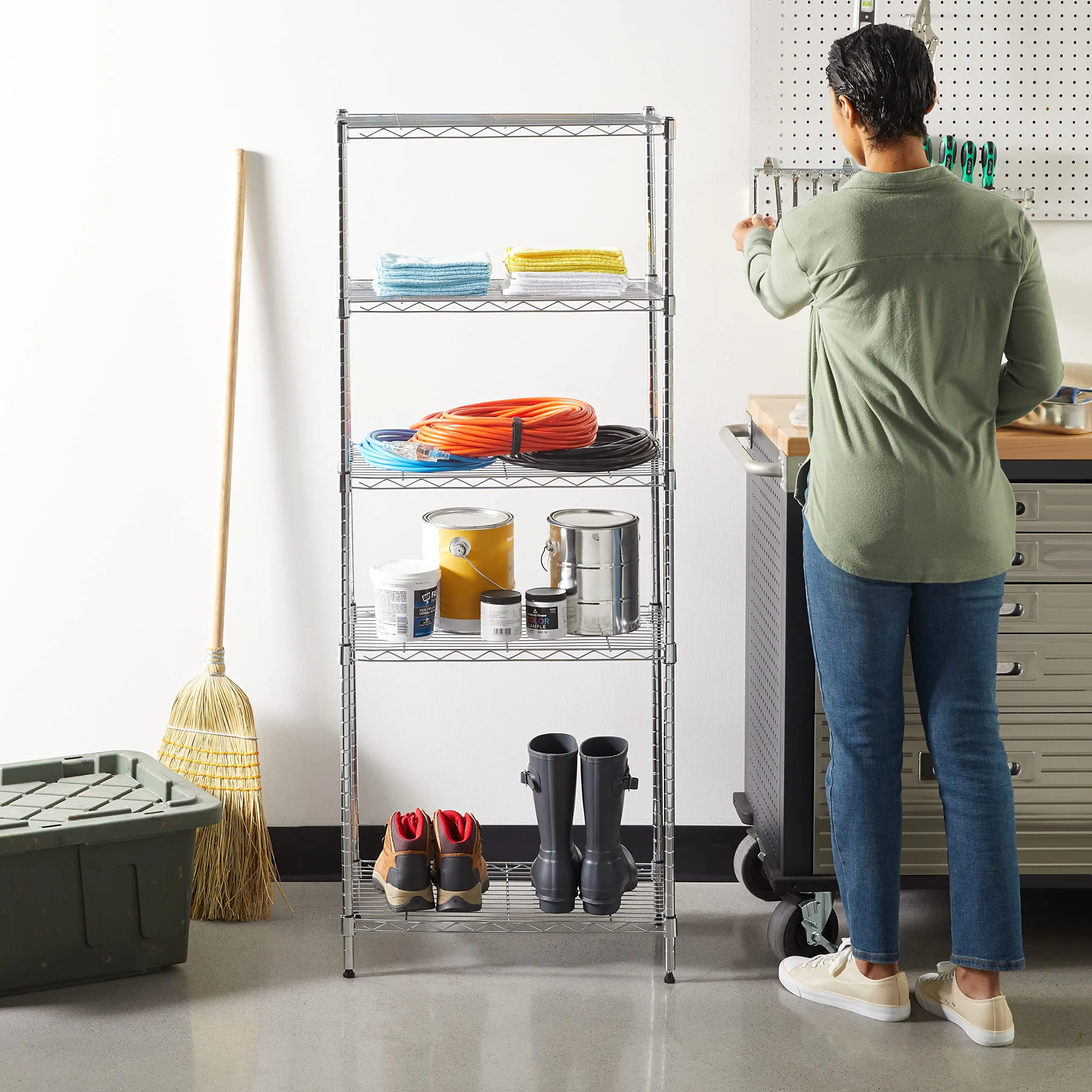Amazon Basics Scaffaliera a 5 Ripiani Stretti, Cromo, 34 x 58.9 x 152.5 cm - immagine 10