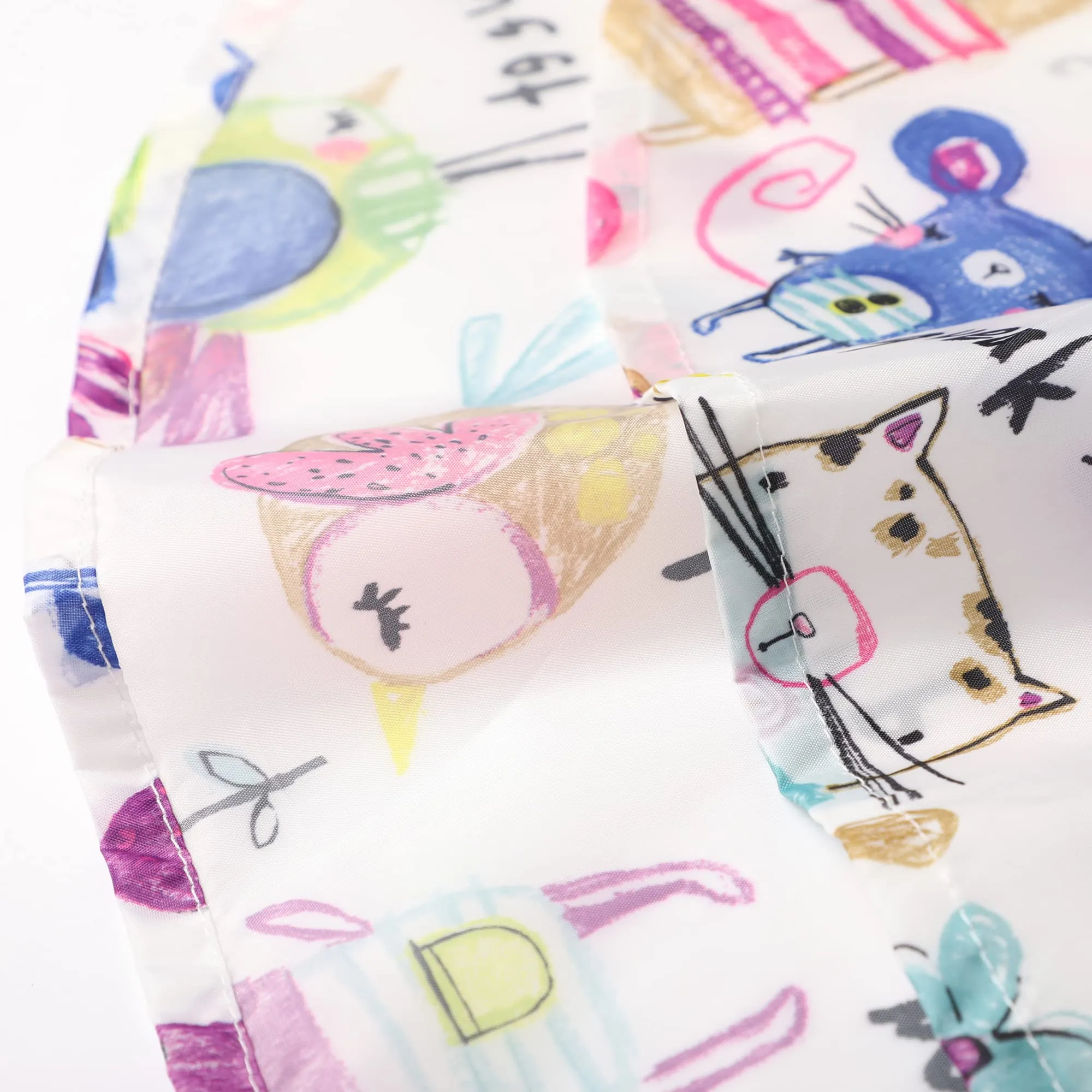 QIKADO Poncho Impermeabile per Bambini con Cappuccio e Borsa Portaoggetti, L - immagine 4