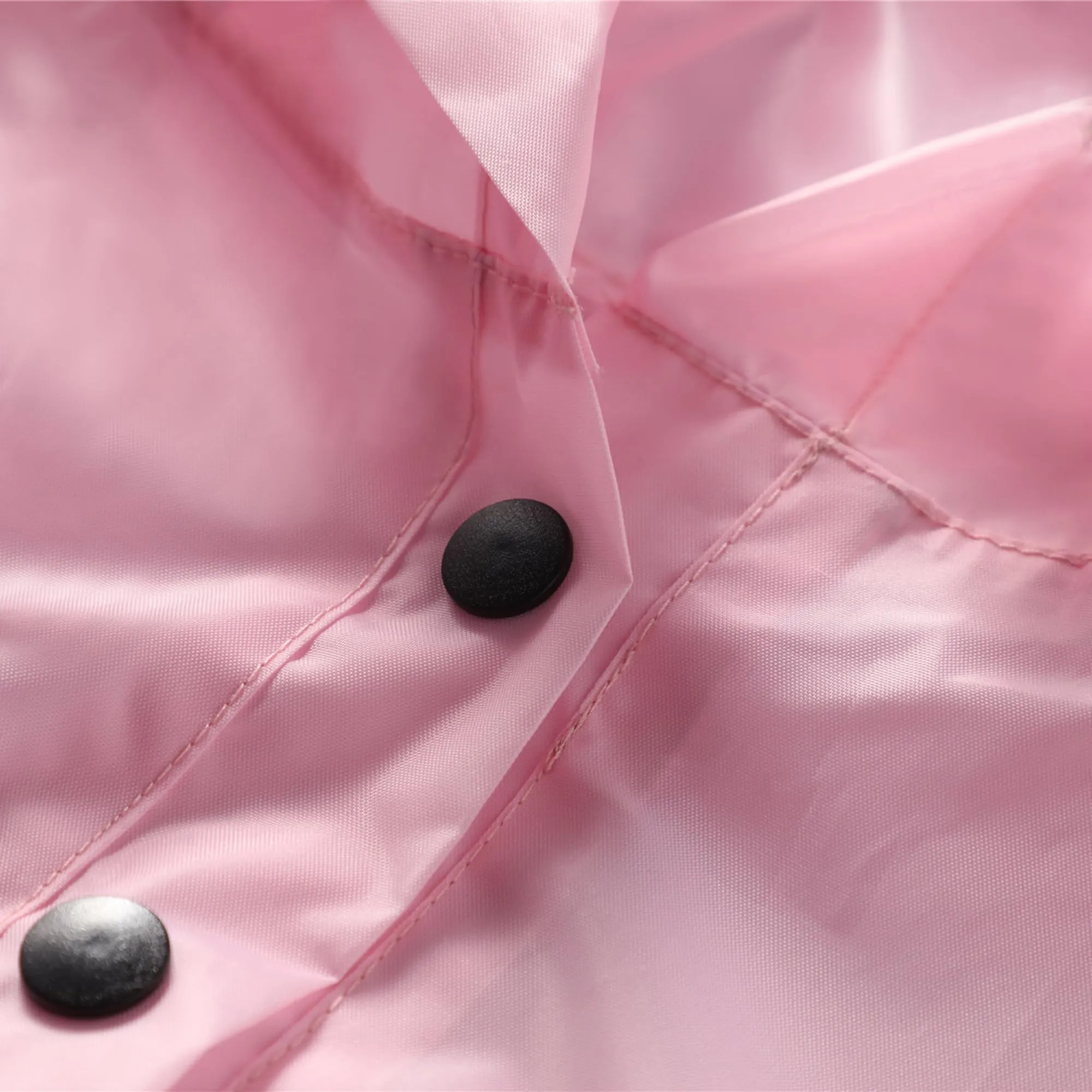 QIKADO Poncho Impermeabile da Pioggia con Cappuccio per Bambini, Poliestere, Pink, XL - immagine 6