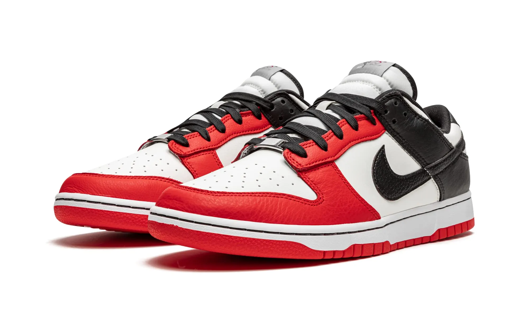 Nike Air Jordan 1 Mid Wmns - Sail Black Chile Red - 43 EU - immagine 2