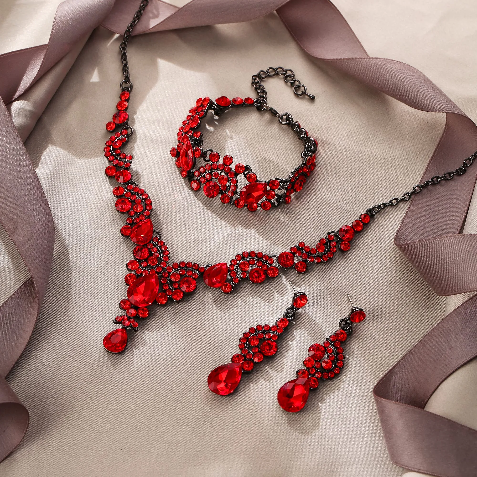 Ever Faith Set di Gioielli con Cristalli Rhinestone, Collana, Bracciale e Orecchini, Design Art Deco Floreale - immagine 4