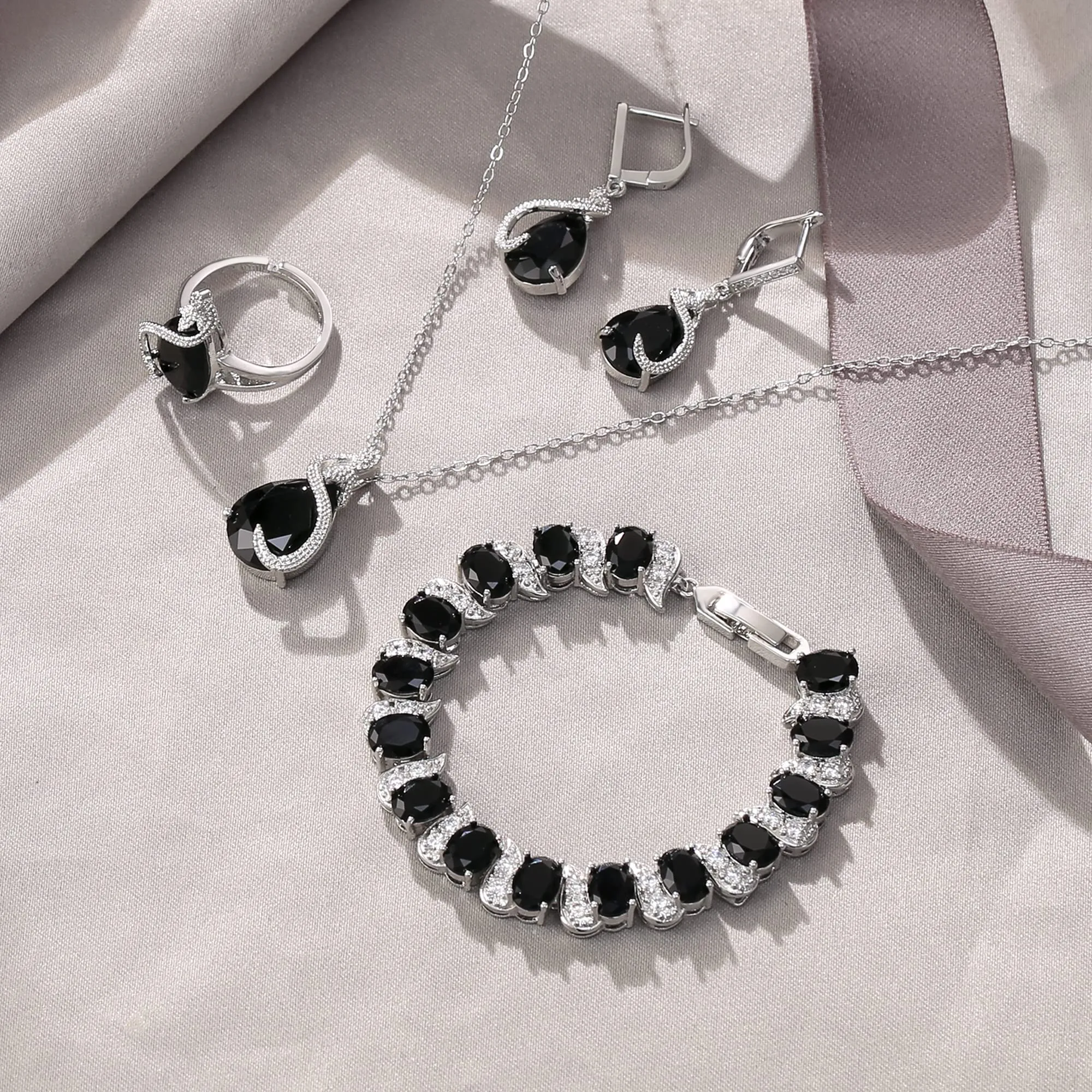 EVER FAITH Set di 4 orecchini a goccia con zirconi cubici, argento chiaro - immagine 6