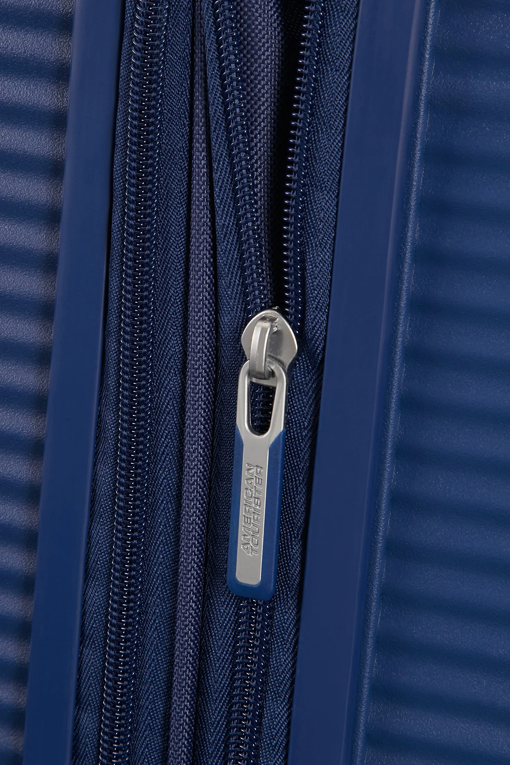 American Tourister Soundbox Trolley, 77 cm, Blu Notte - immagine 7
