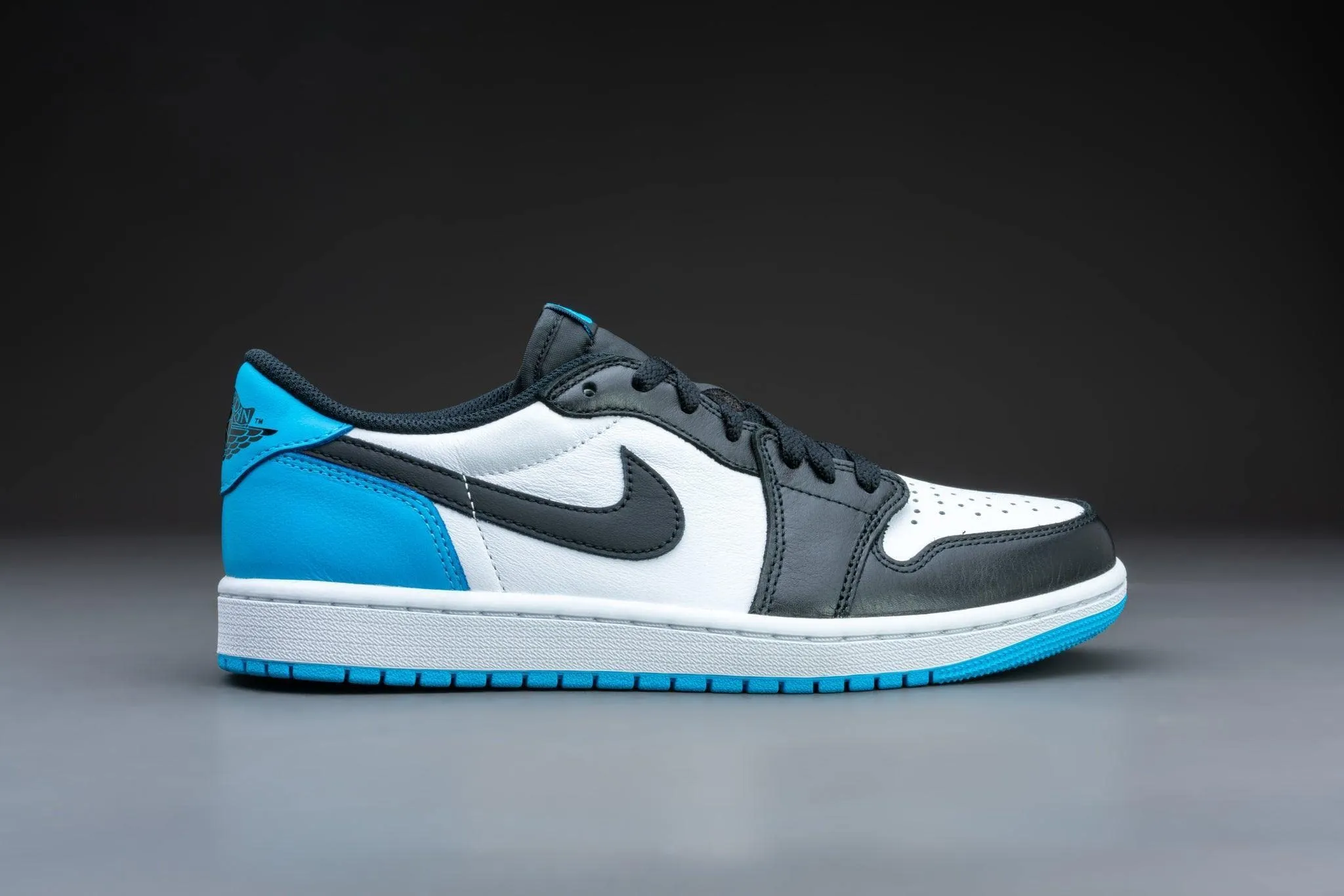Nike Jordan CZ0790-104 White/Dark Powder Blue-Black 44 EU - immagine 4