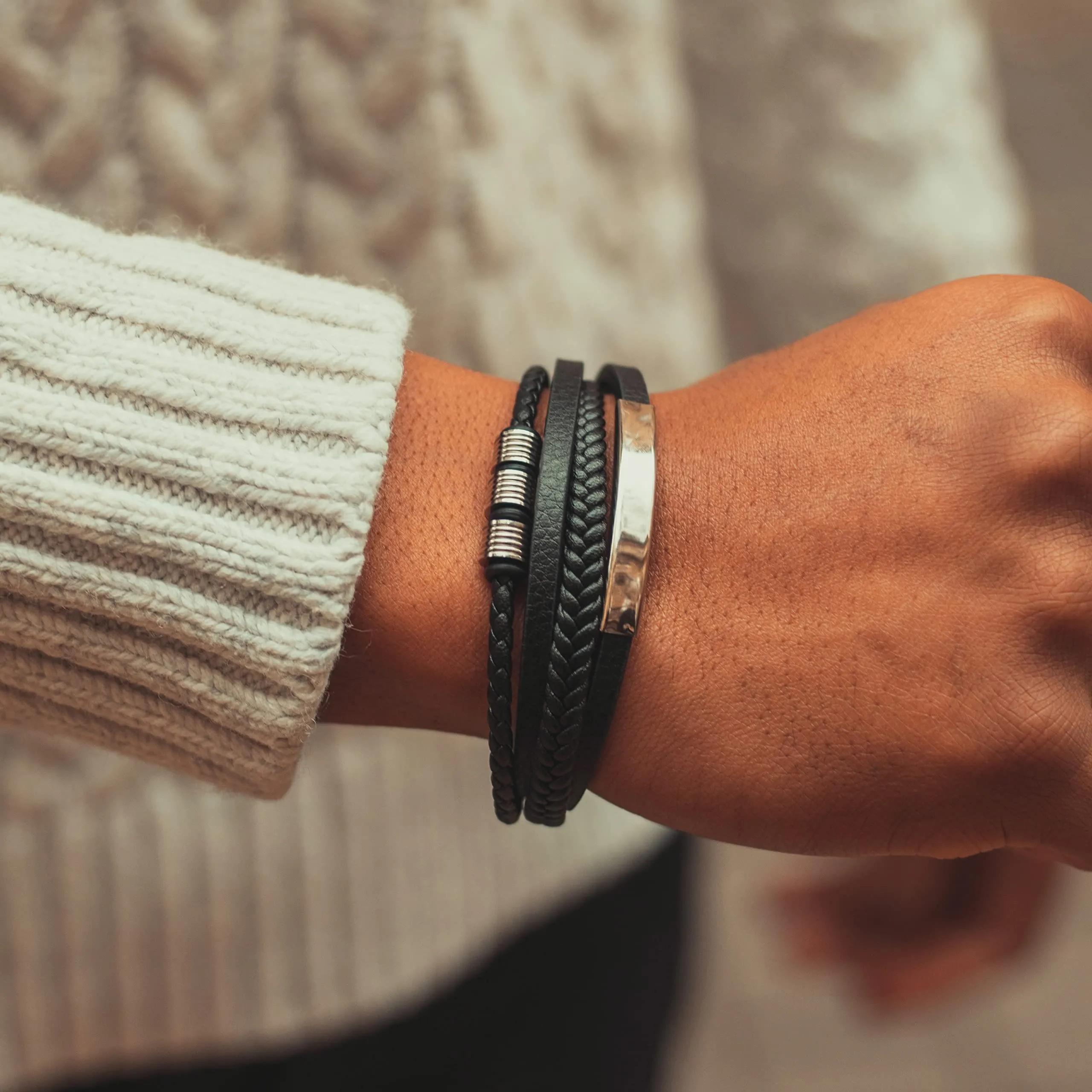 SERASAR Bracciale Uomo in Pelle Nera Intrecciata e Acciaio Inox, 17cm - immagine 5