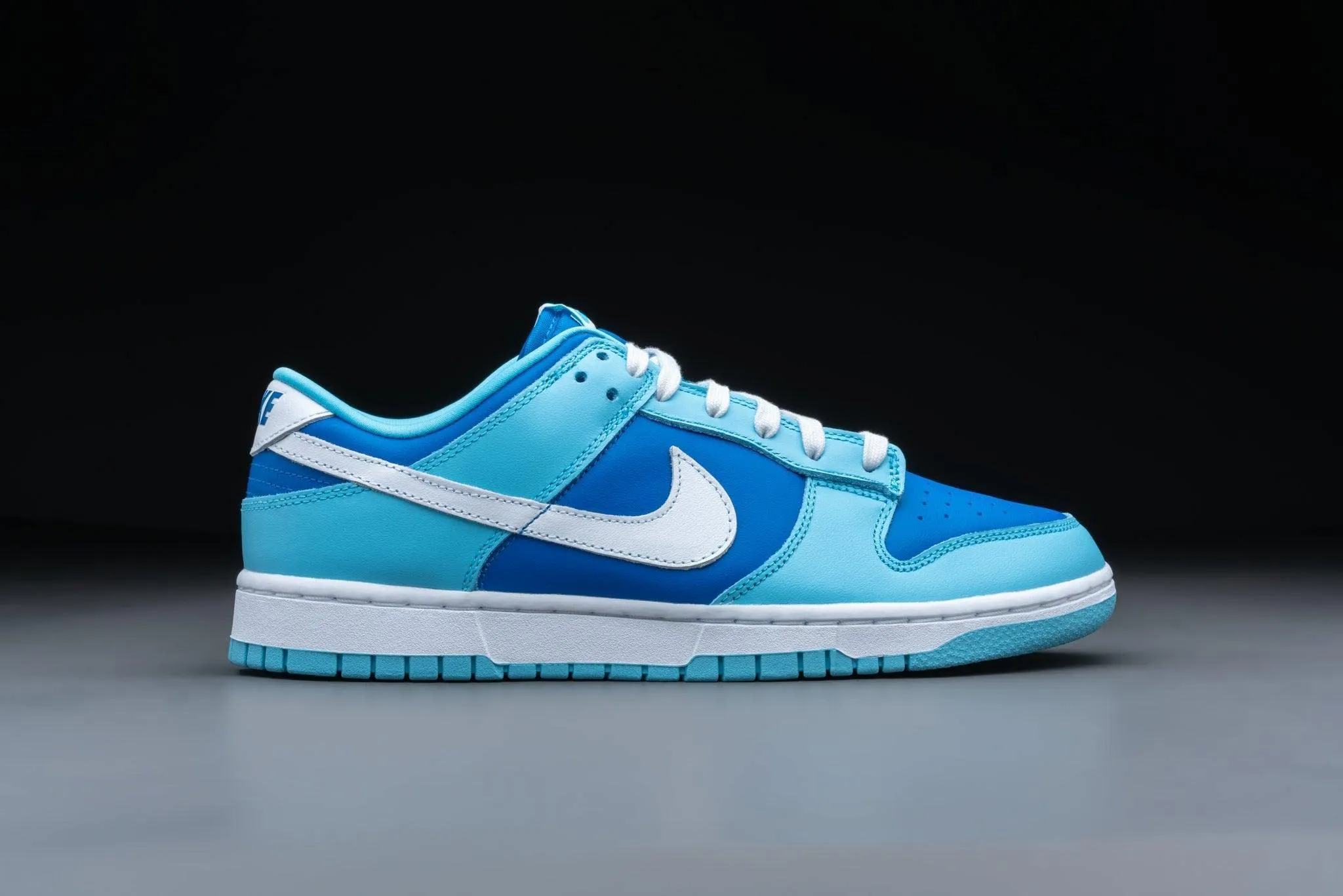Nike Dunk Low Flash White Argon Blue Flash 46 EU - immagine 3