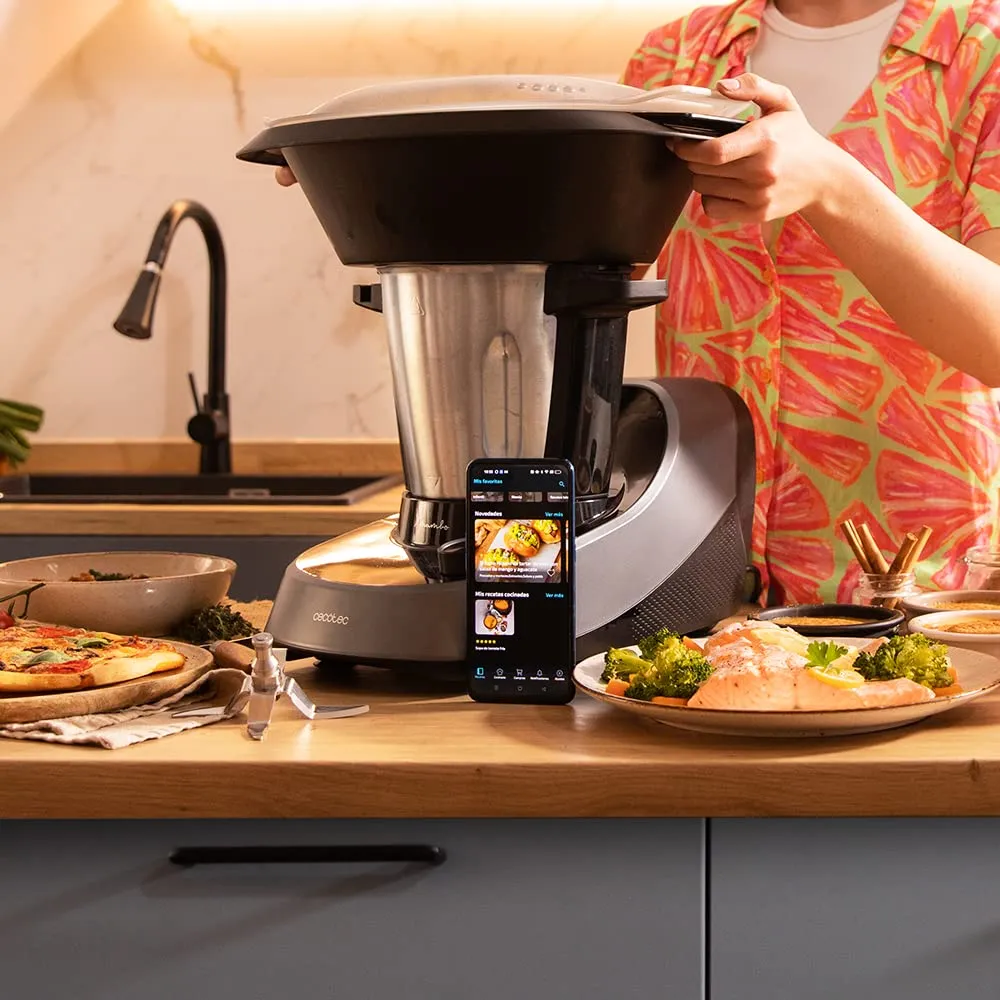 Cecotec Mambo 11090 Robot da Cucina Multifunzione, 1600W, 37 Funzioni, App, Bilancia e Brocca 3,3L in Acciaio Inox - immagine 2