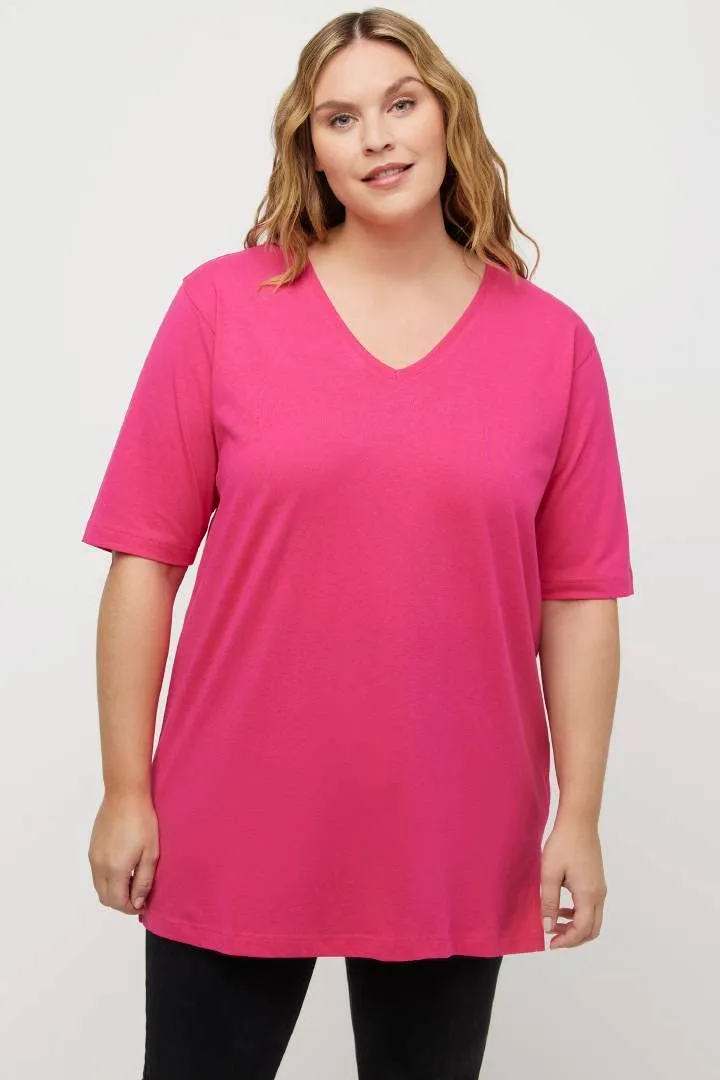 Ulla Popken Maglietta Basic Scollo a V Mezza Manica Donna, Rosa Magenta, 60-62 - immagine 3