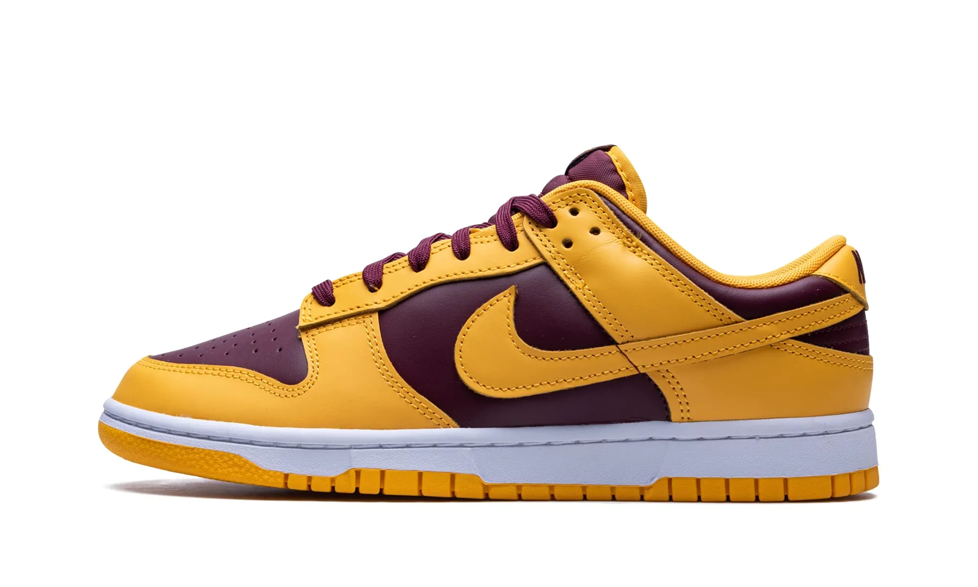 Nike SB Dunk Low Medicom Toy Be@Rbrick CZ5127 001 - immagine 1
