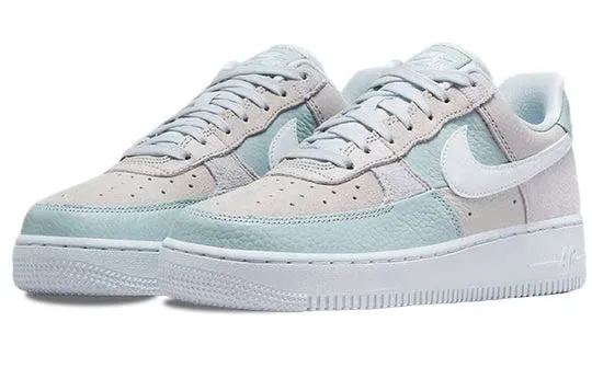 Nike Women's Air Force 1 '07 Low NH1 - Grigio / Aura / Ocean Cube - immagine 3