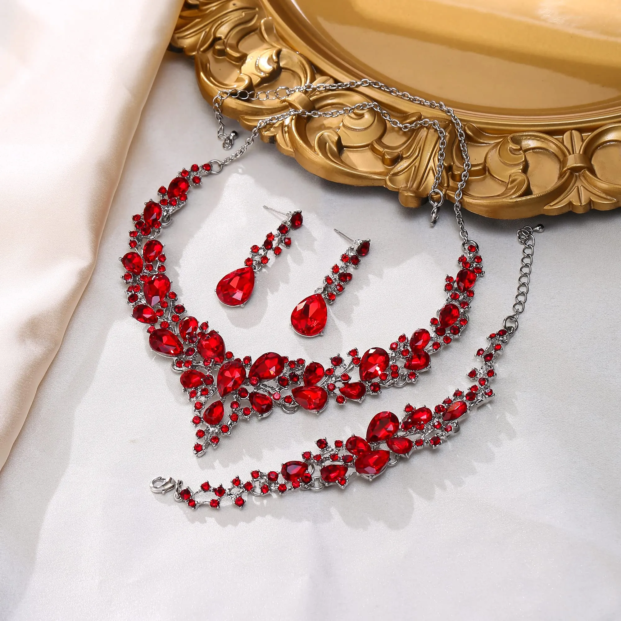 EVER FAITH Set Gioielli in Cristallo Austriaco con Collana, Orecchini e Bracciale - Rosso Argento Fondo - immagine 4