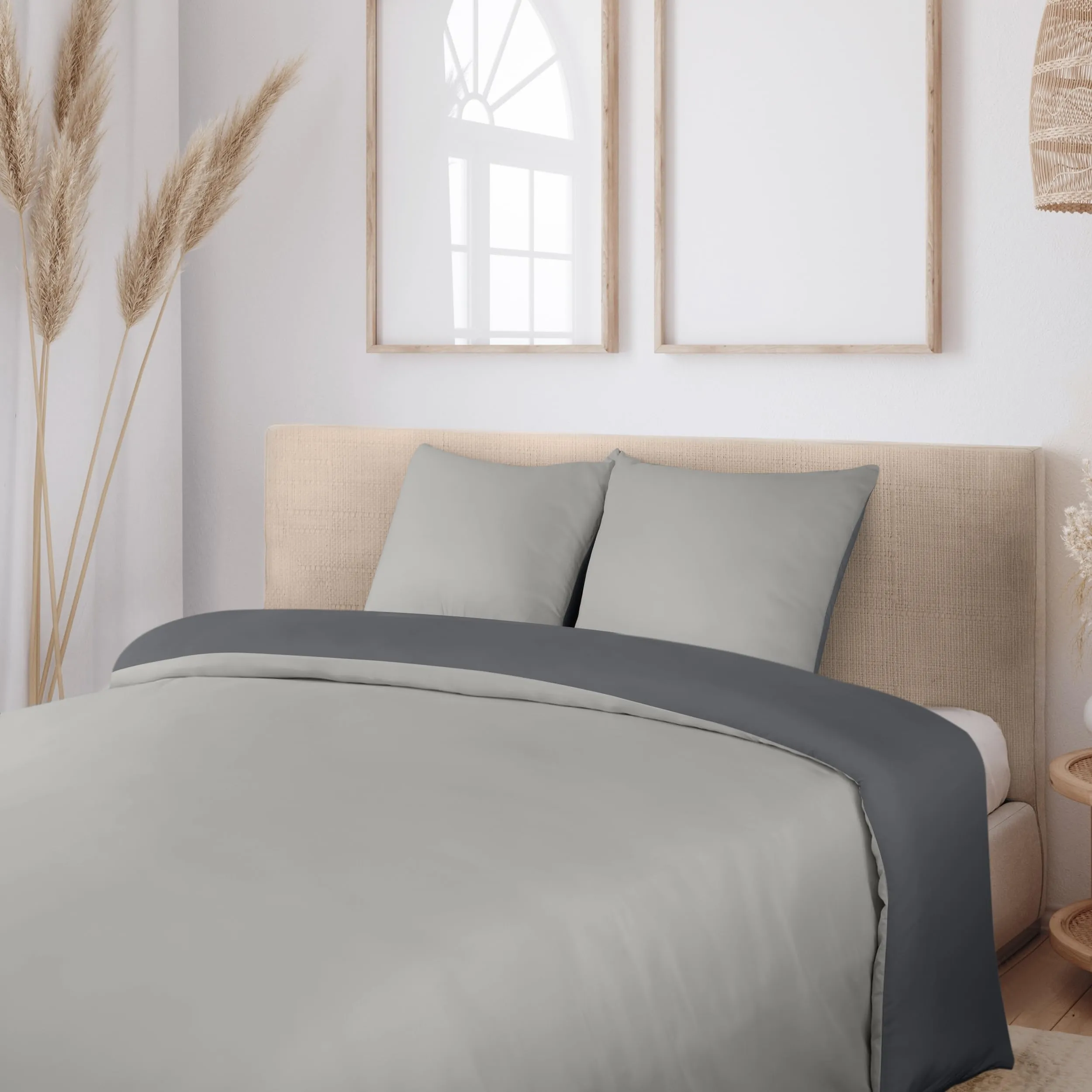 Utopia Bedding Set Copripiumino 200x200 cm e 2 Federe 80x80 cm, Grigio Scuro/Grigio Chiaro - immagine 3