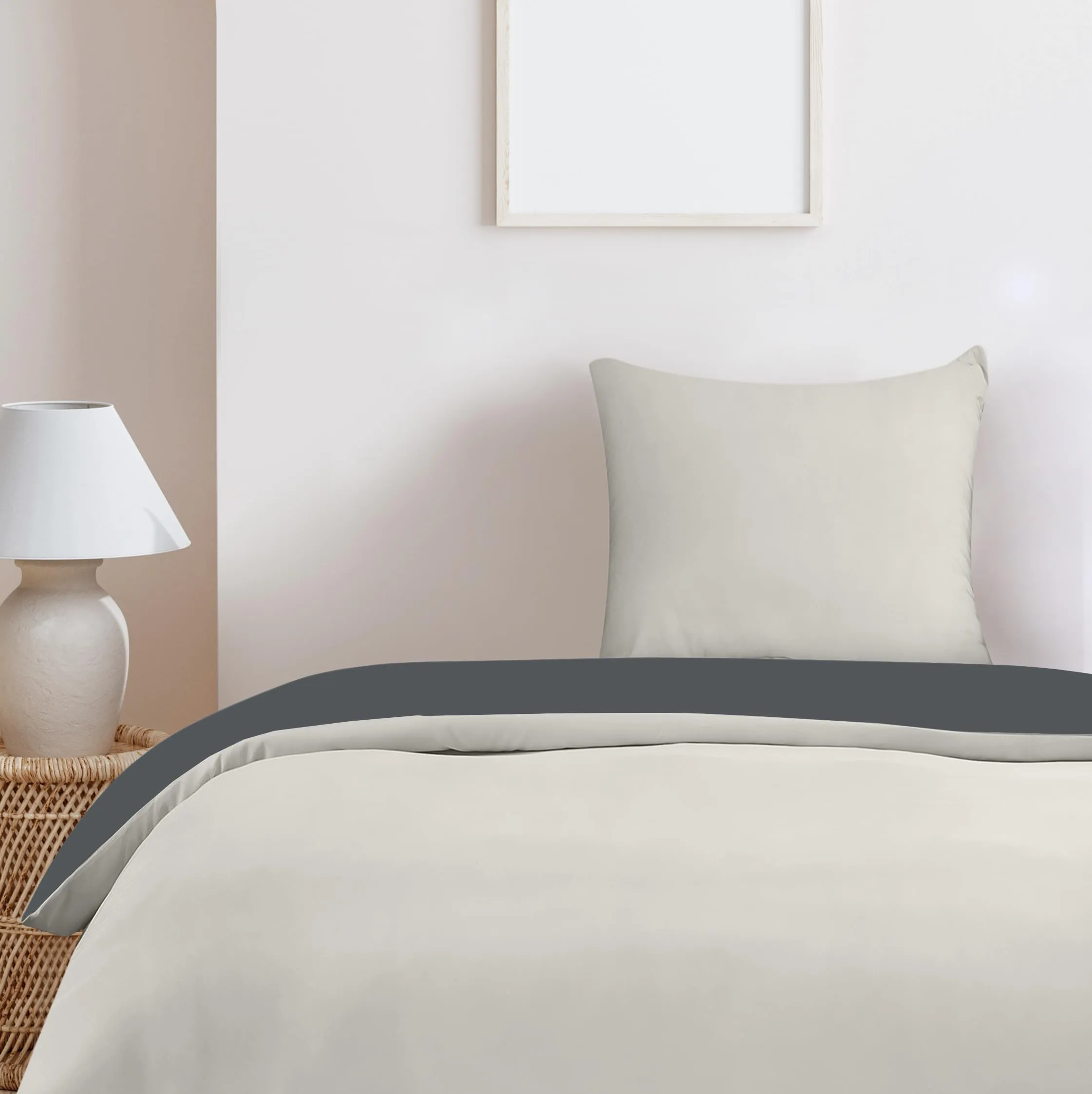 Utopia Bedding Set Copripiumino 135x200 cm e Federa 80x80 cm, Grigio Scuro/Grigio Chiaro - immagine 4