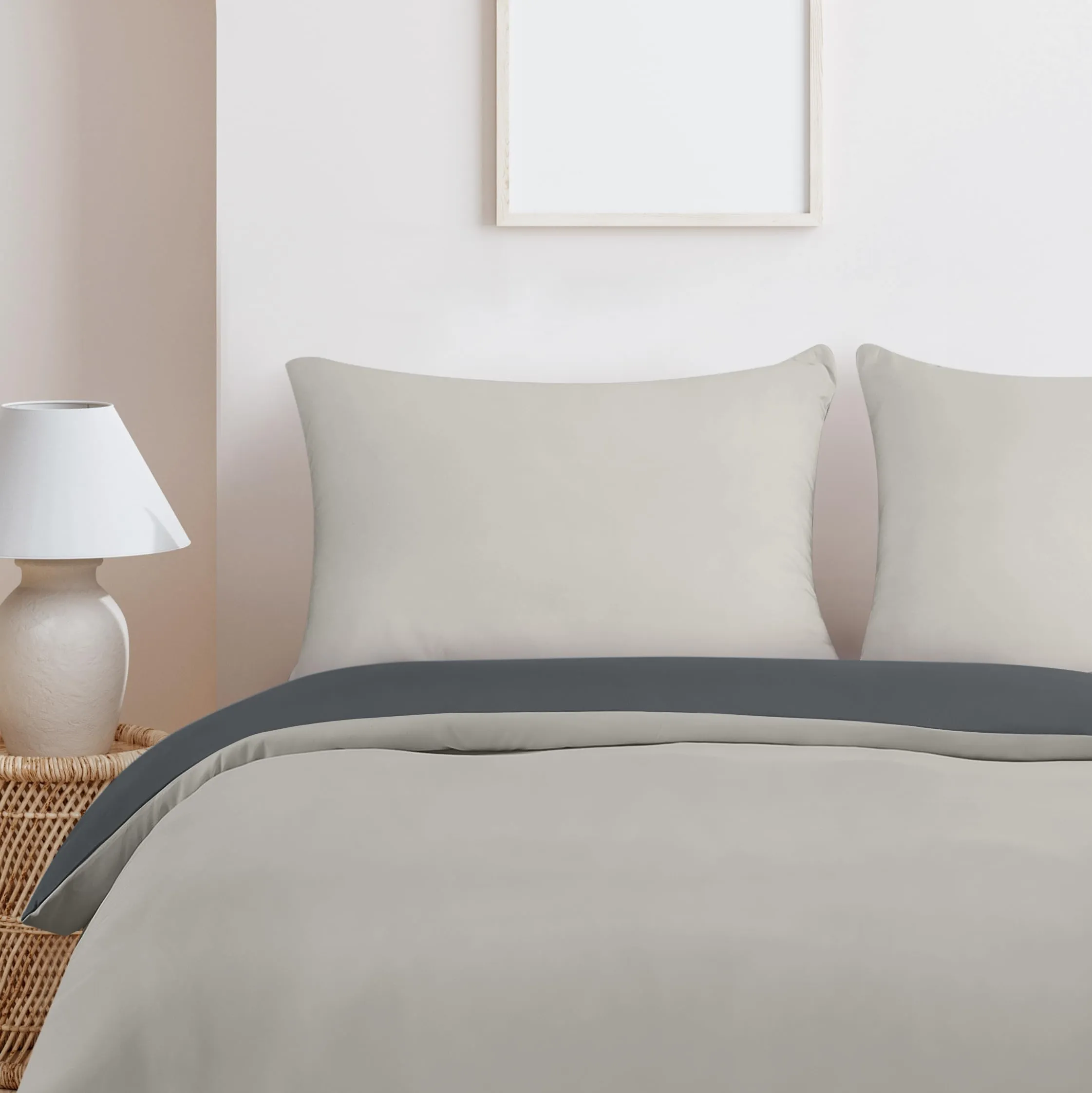 Utopia Bedding Set Copripiumino 200x200 cm e 2 Federe 50x75 cm, Grigio Scuro/Grigio Chiaro - immagine 4
