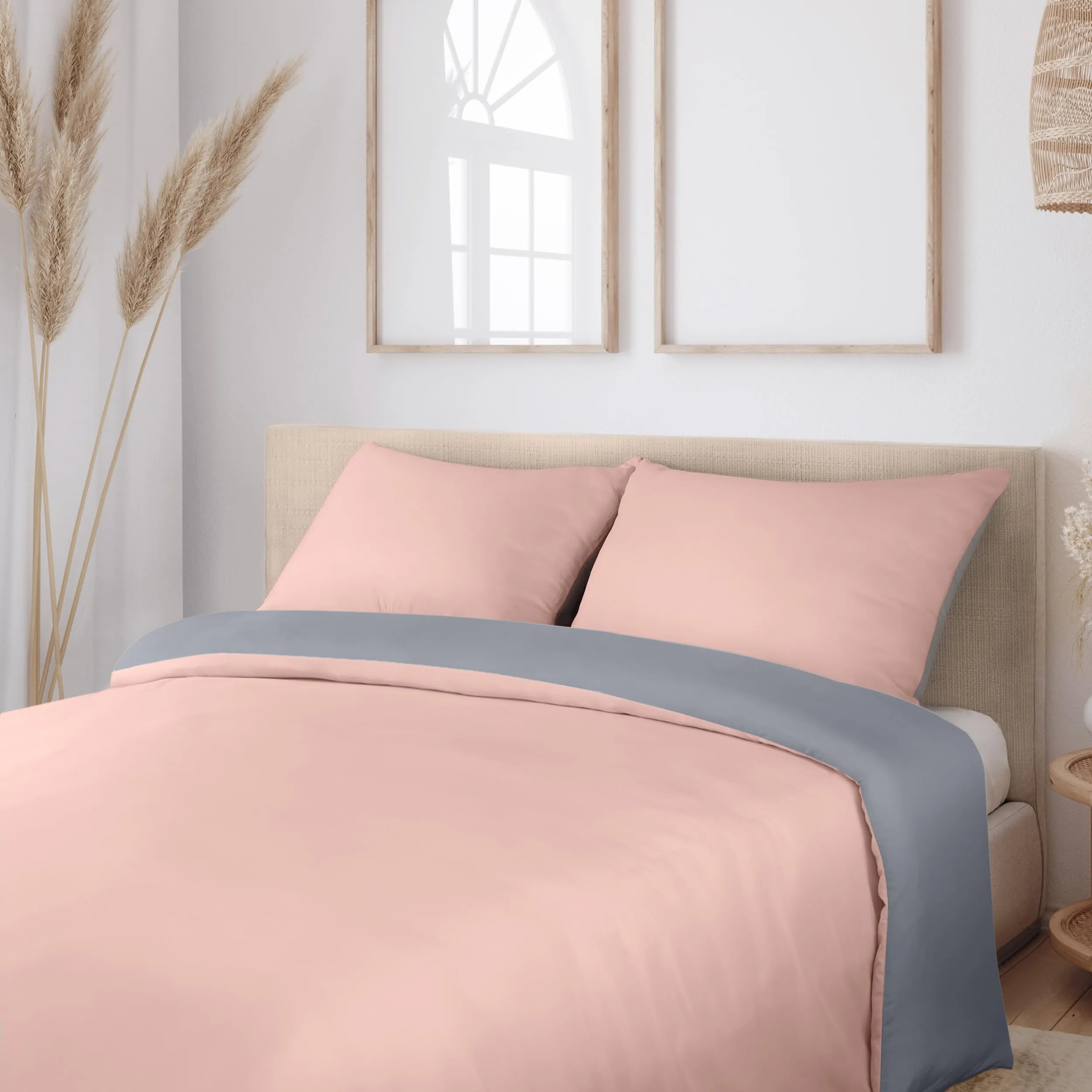 Utopia Bedding Set Copripiumino 200x200 cm e 2 Federe 50x75 cm, Grigio/Rosa - immagine 3