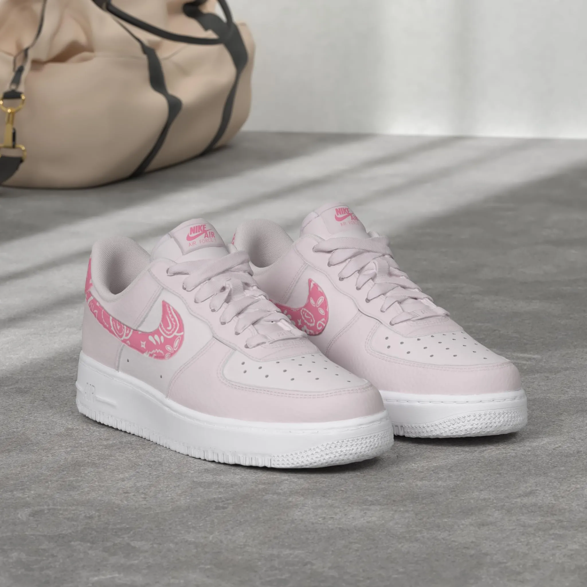 Nike, Scarpe da basket donna, 41 EU - immagine 2