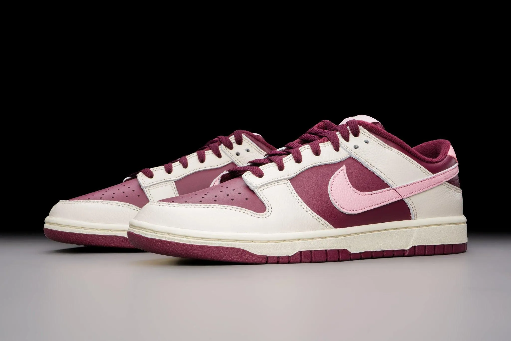 Nike Air Jordan 1 Mid Wmns DR9705-100 41 EU - immagine 5