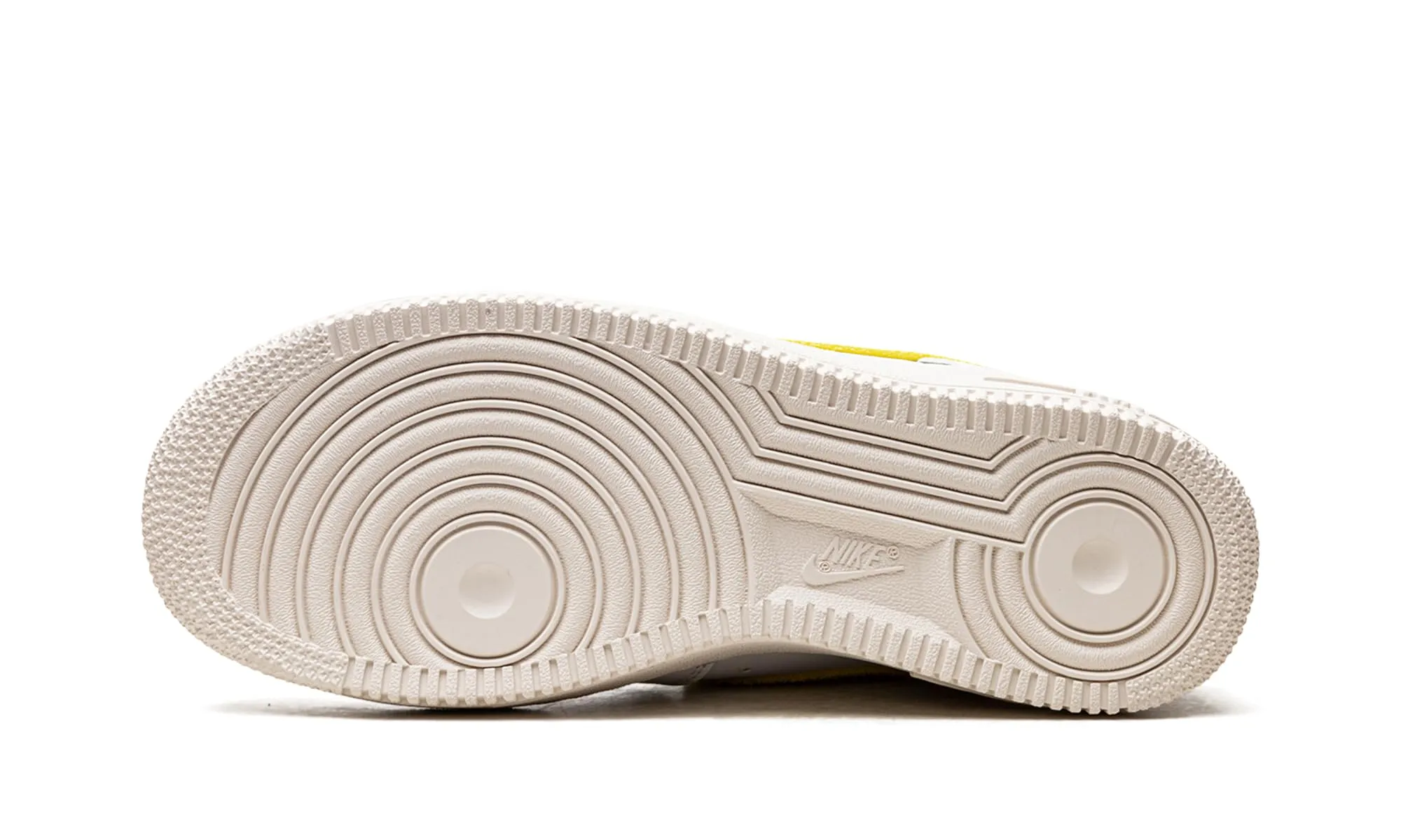 Nike Scarpe da Basket Donna, Bianco Giallo Strike Phantom, 41 EU - immagine 5