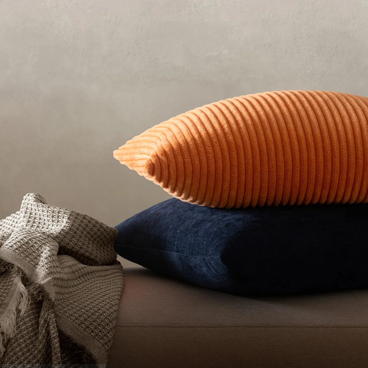 MIULEE Fodere in Velluto a Coste per Cuscini, 50 x 50 cm, Arancione, Confezione da 2 - immagine 5