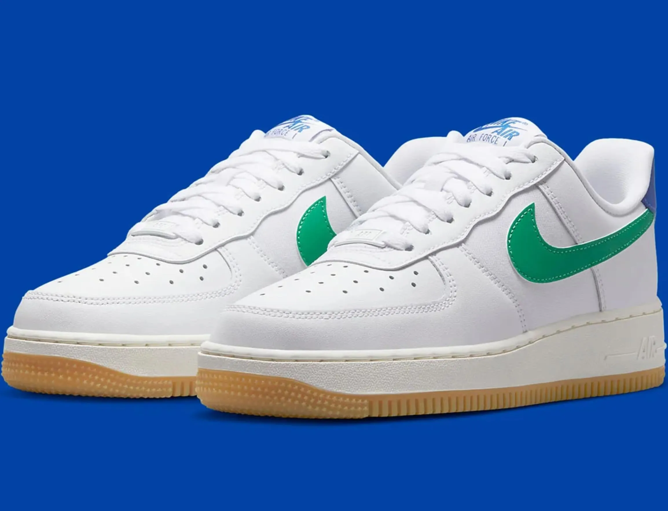 Nike Revolution 6 Scarpe da Corsa per Bambini Bianco/Stadio Verde-Gioco Royal 40.5 EU - immagine 5