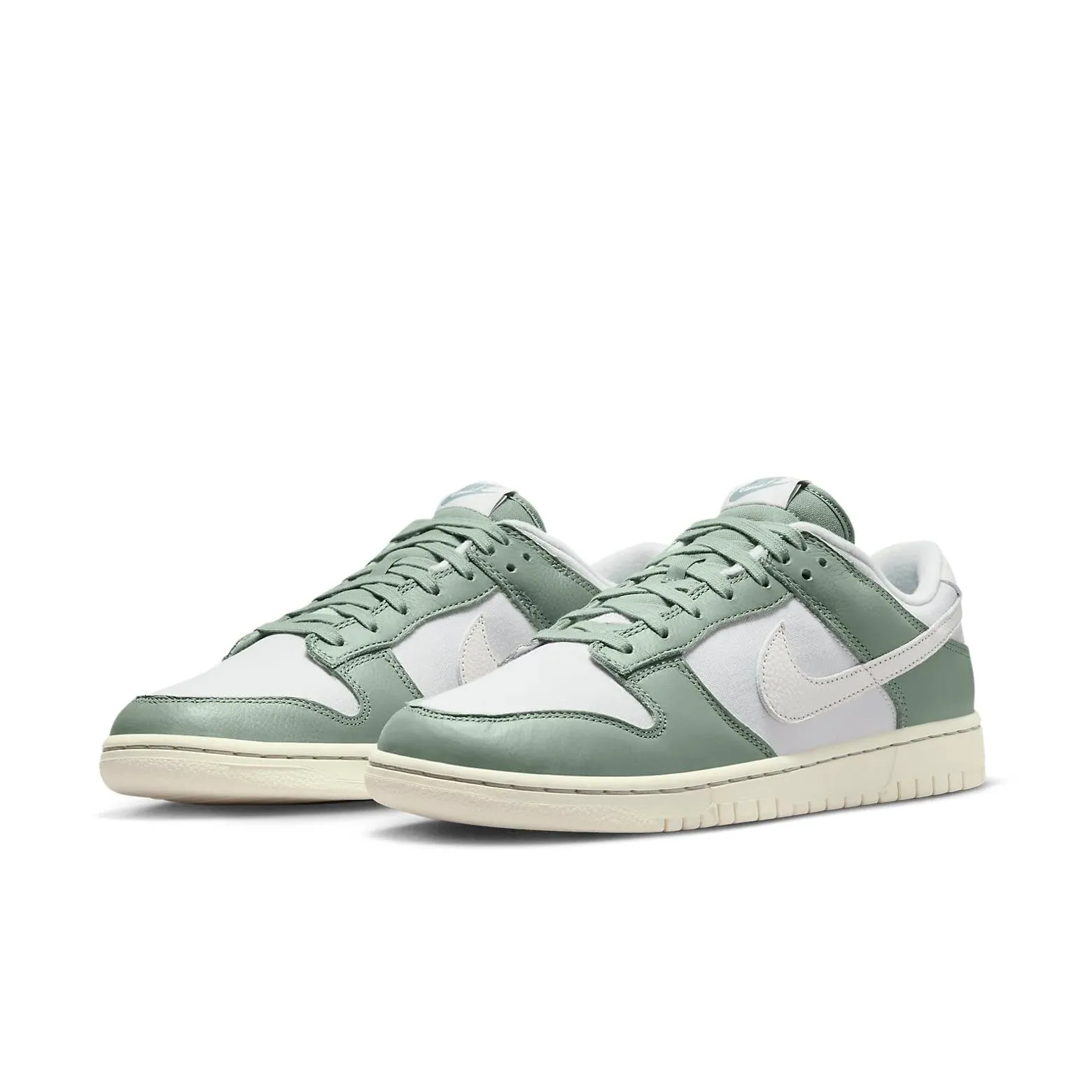 Nike Air Jordan 1 Mid Women's Basketball Shoes, Mica Green Sail Photon Powder, 41 EU - immagine 4