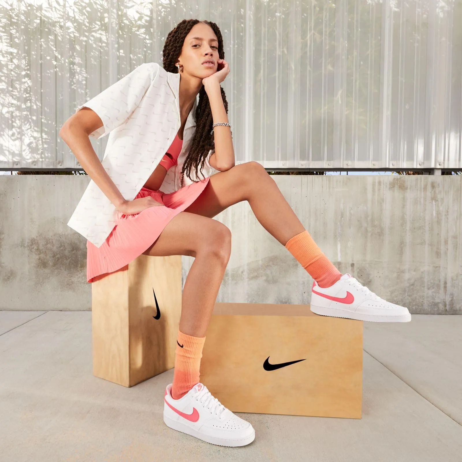 Nike Court Vision Lo NN Women's DR9885-101 White Sea Coral Volt Black EU 44.5 - immagine 4