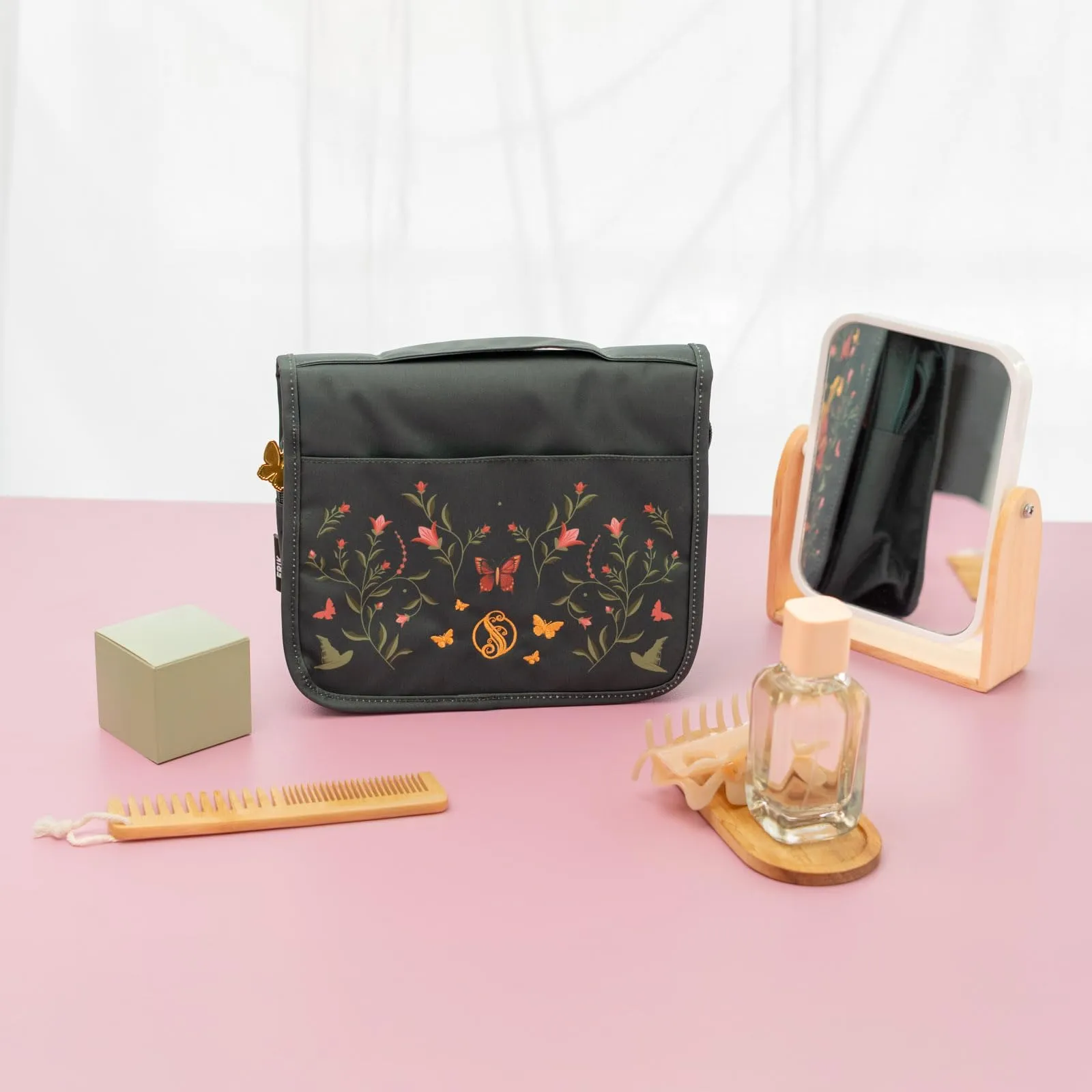 Grupo Erik Beauty Case Donna Wicked - Trousse Trucchi da Viaggio Impermeabile con Gancio - immagine 5