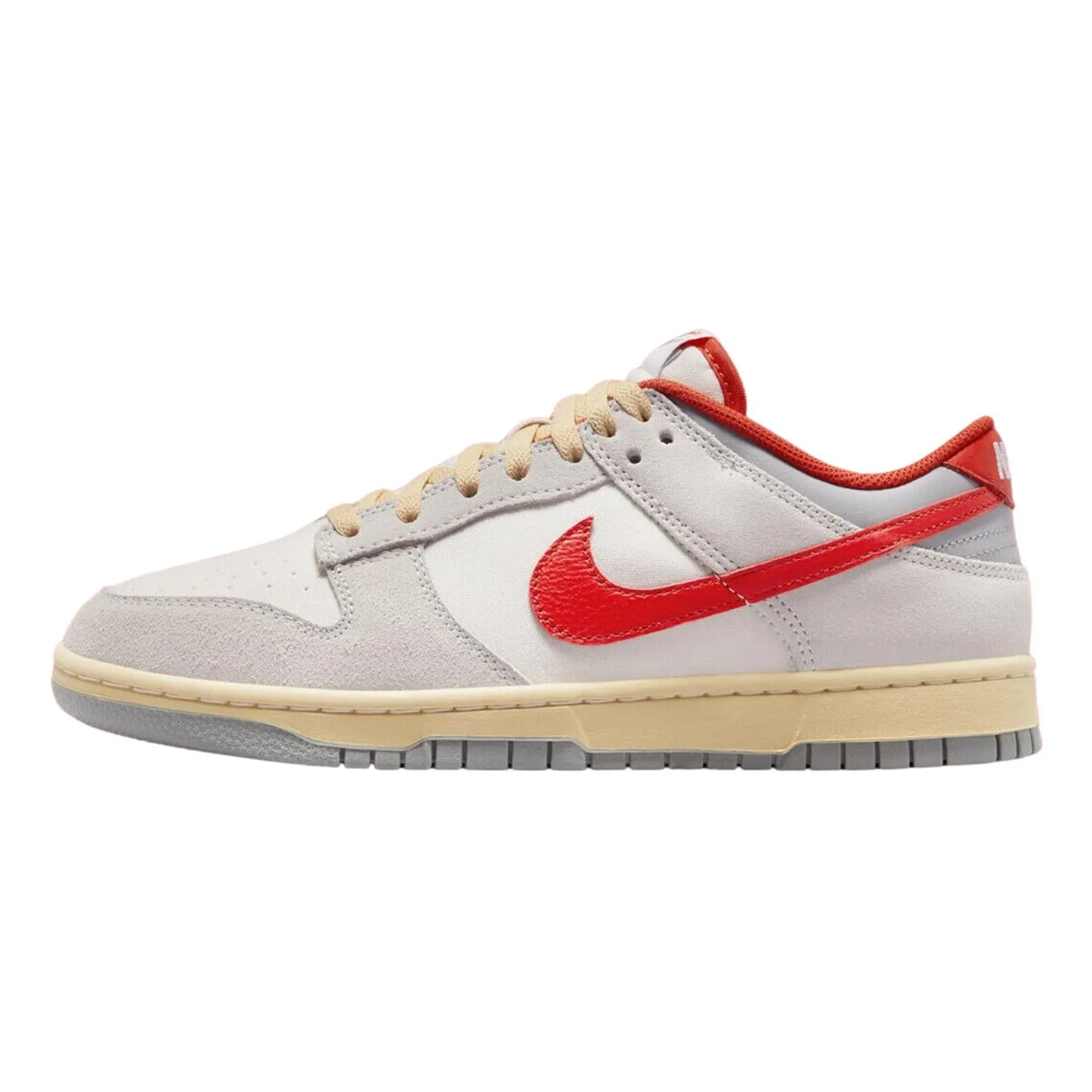 Nike Scarpe da Ginnastica da Donna Sail Photon Dust Light Smoke Grey Picante Red FJ5429 - immagine 1