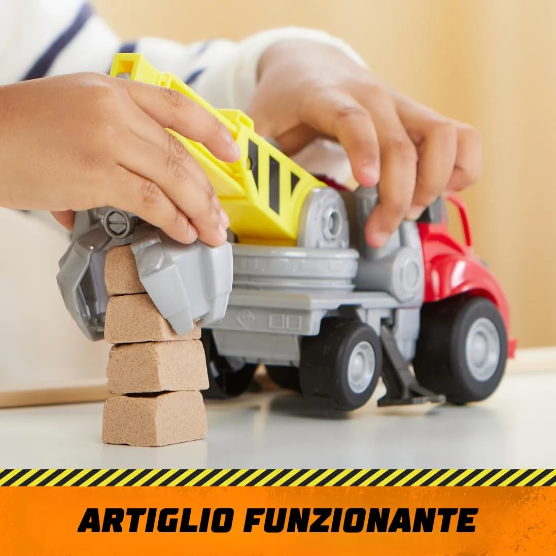 Rubble & Crew Veicolo da Lavoro di Charger, Ruspa con Artiglio e Personaggio da Collezione - immagine 2