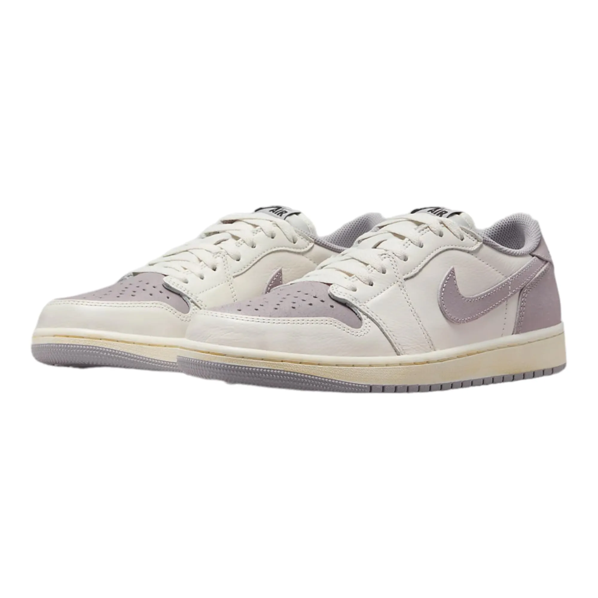 Nike Air Jordan 1 Low Sail/Black Atmosphere Grey 47 EU - immagine 3