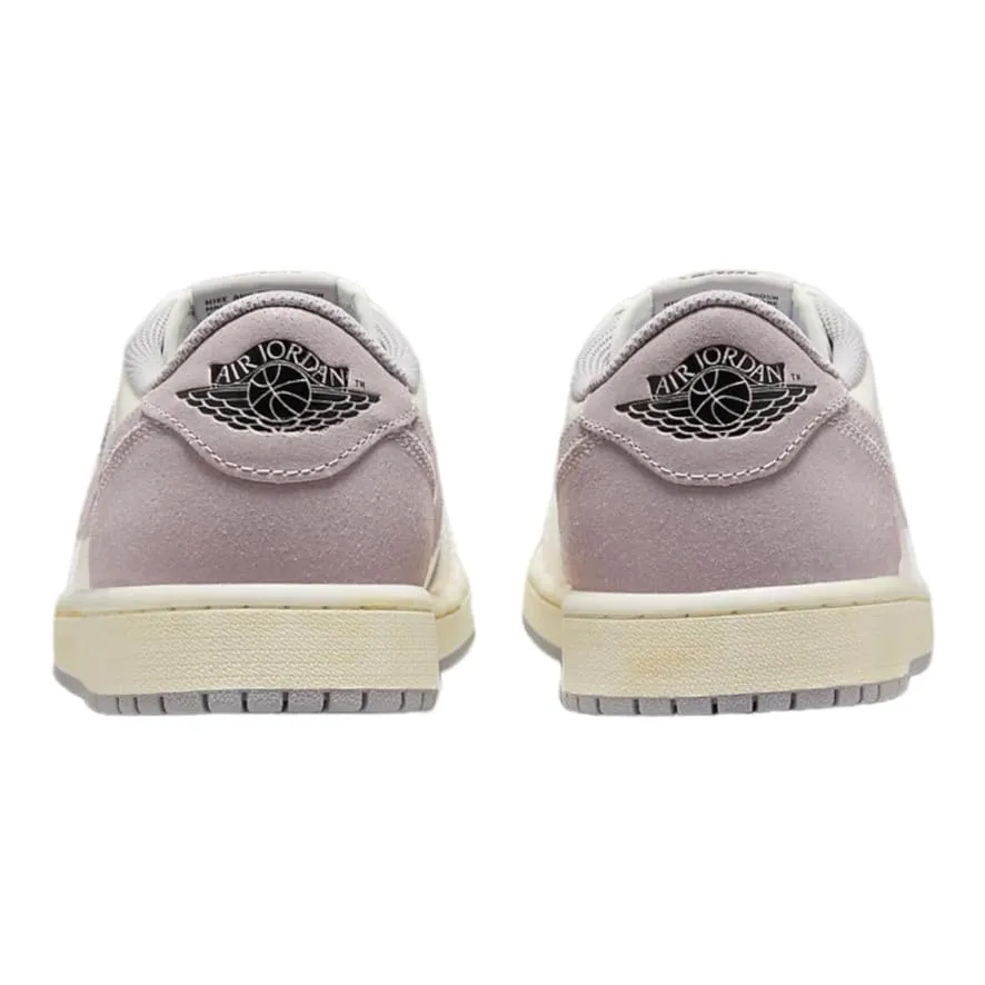 Nike Air Jordan 1 Mid Women's Basketball Shoes - Sail Black Atmosphere Grey - 40.5 EU - immagine 5