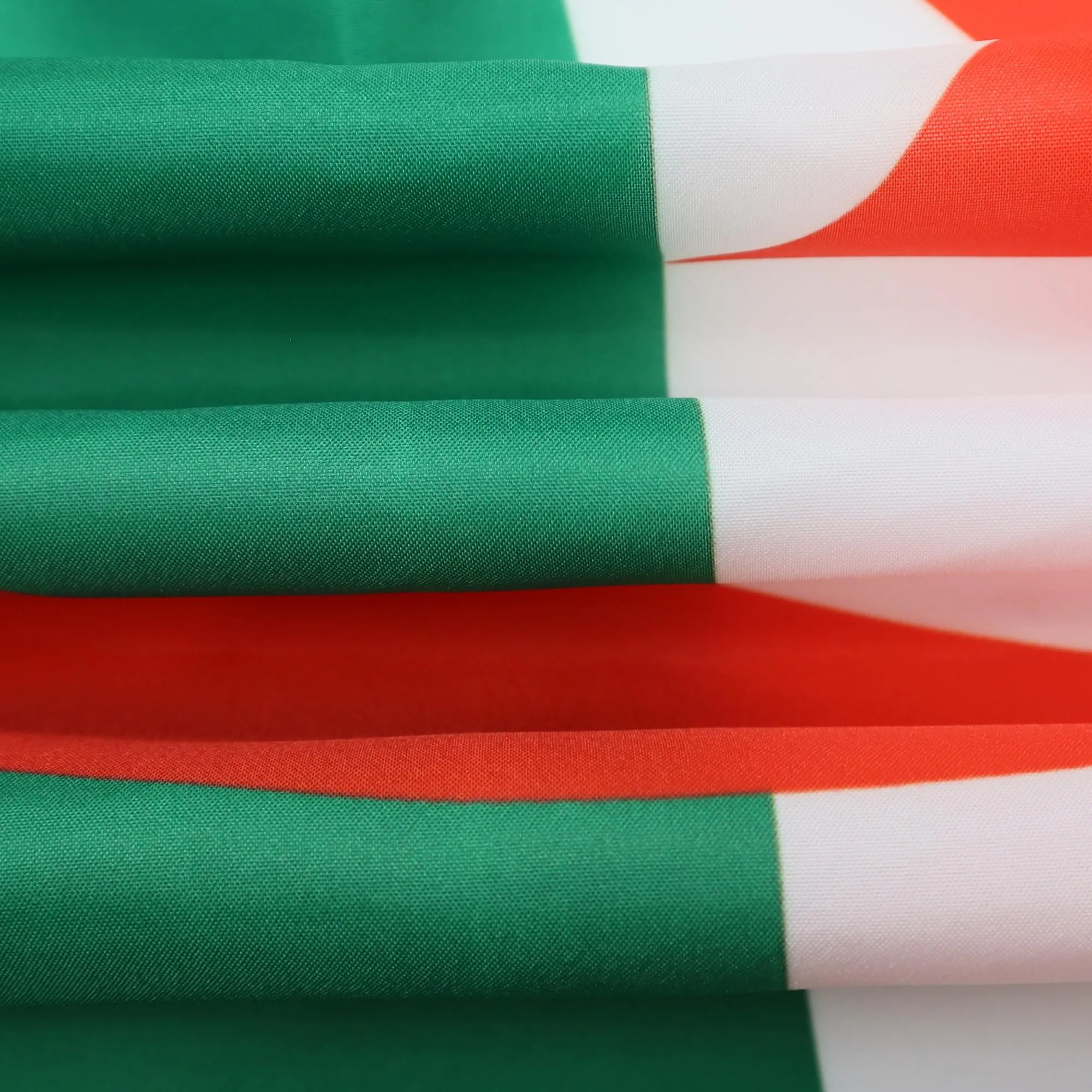 AZ FLAG Bandiera Algeria 150x90 cm Poliestere con 2 Occhielli - immagine 3