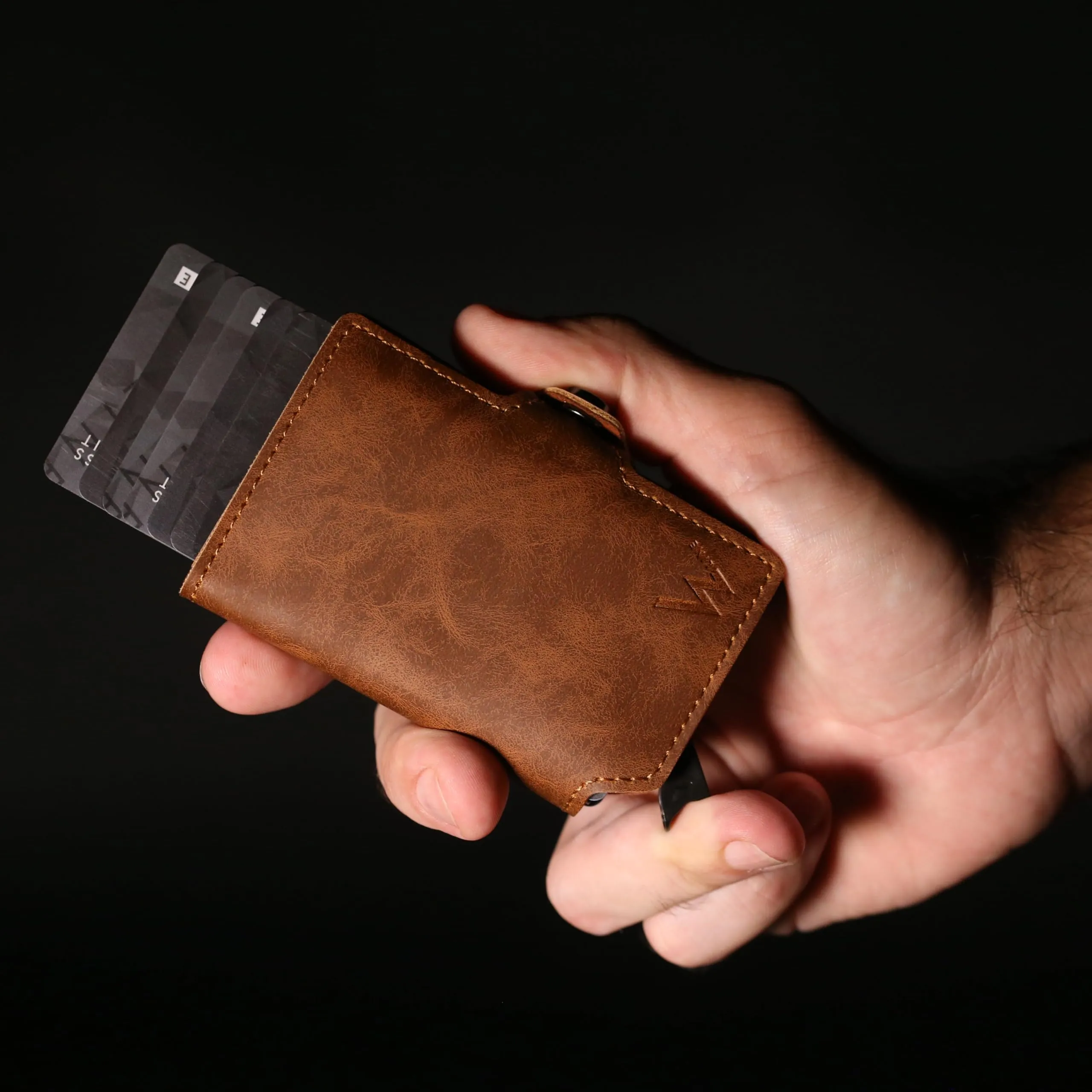 WLine Portafoglio Slim RFID in Pelle PU con Zip, Marrone Chiaro Vintage - immagine 8