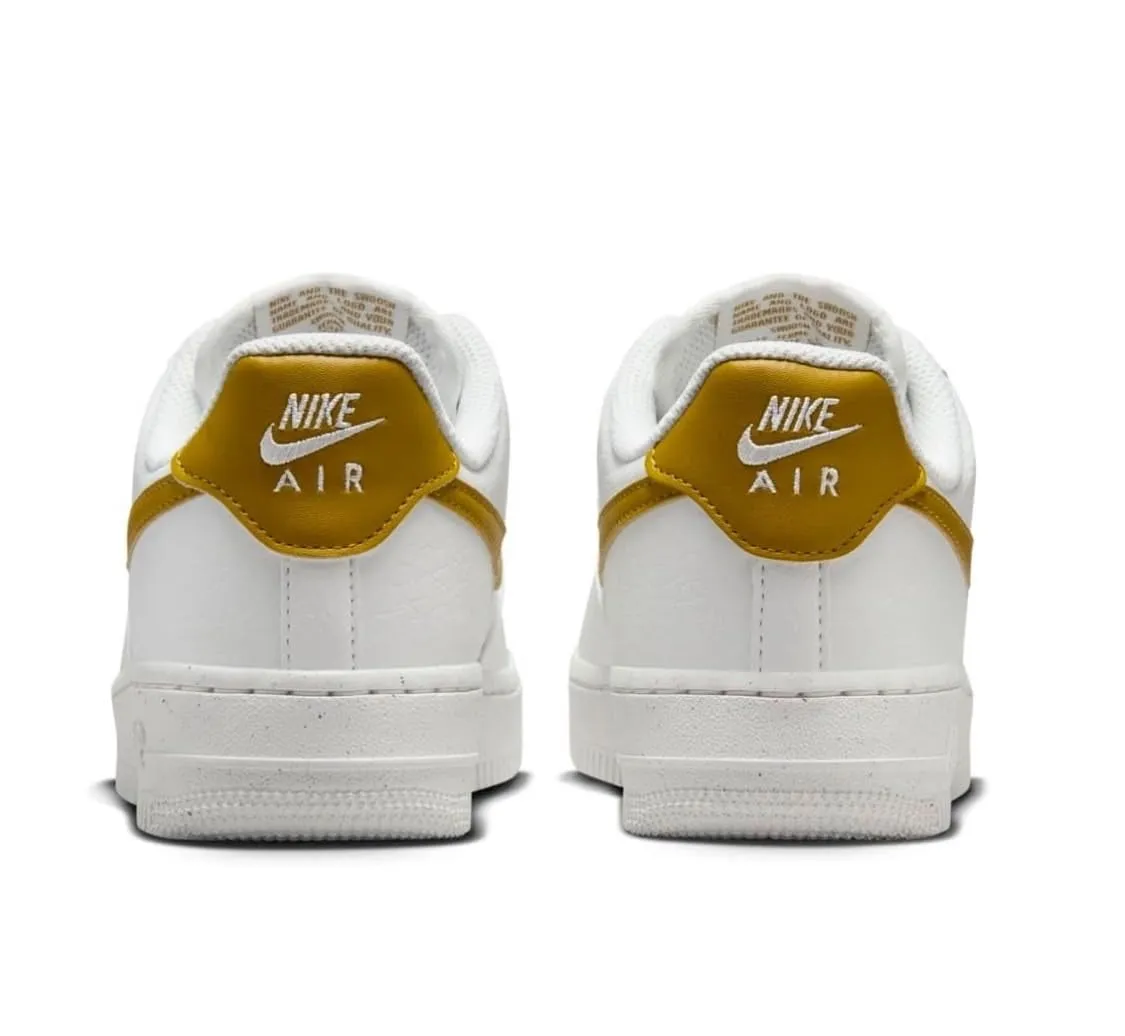 Nike WMNS Air Force 1 '07 SE - Summit White / Bronzine / Meta - immagine 6
