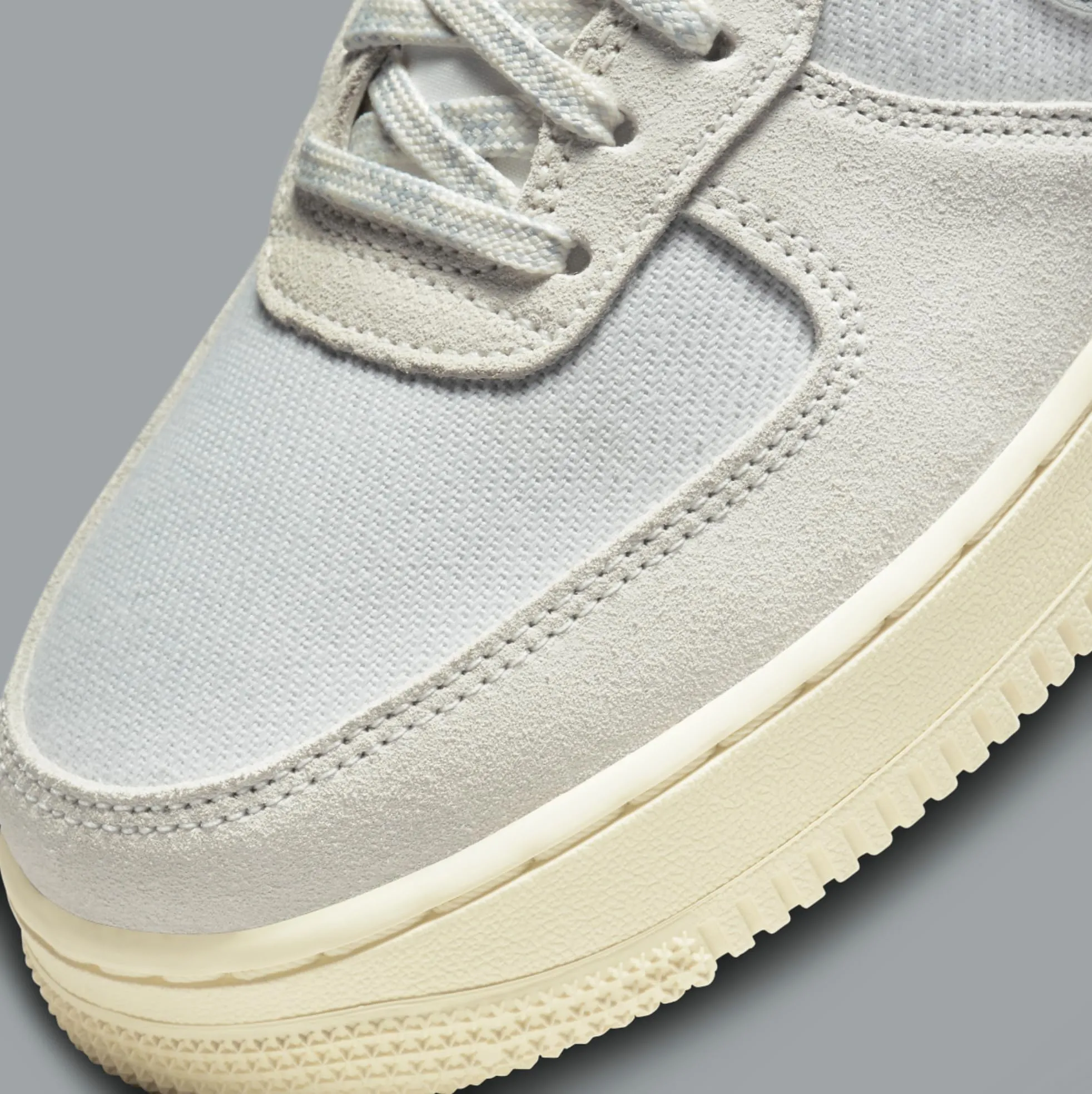 Nike Air Force 1 '07 LV8 Certified Fresh DO9801-100 Velo Grigio Fumo 47.5 EU - immagine 6