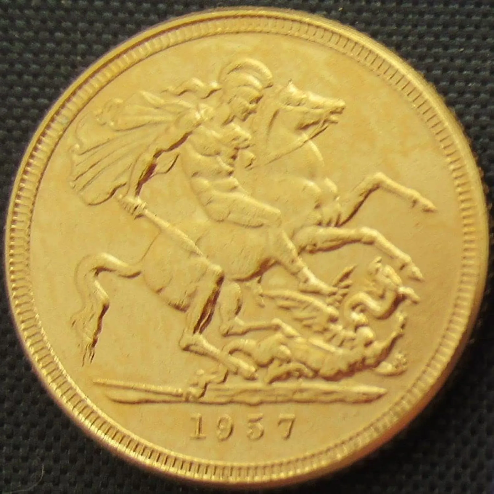 BoodLo Replica Sterlina d'oro Britannica 1964, Moneta Commemorativa placcata in Oro - immagine 2