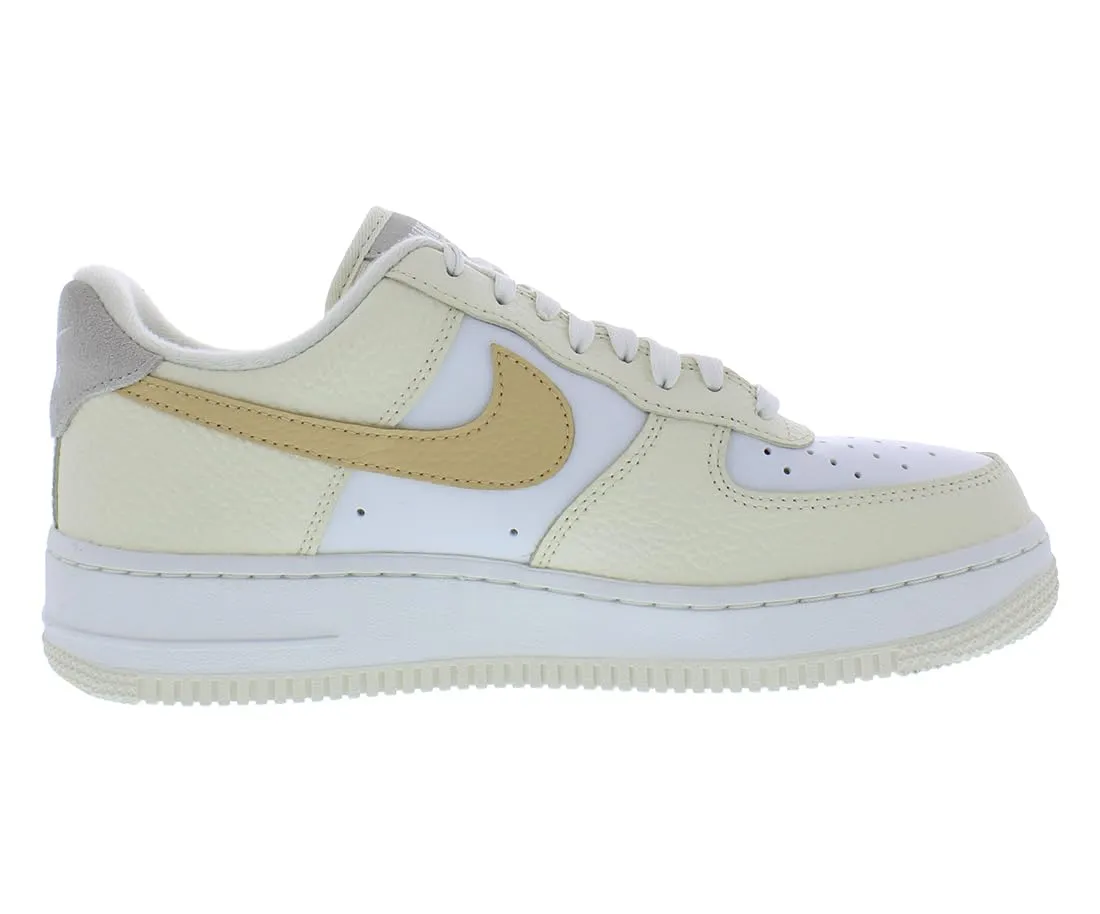 Nike Sneakers Coconut Milk/Sesamo/Light Bone DX8953100 - immagine 3