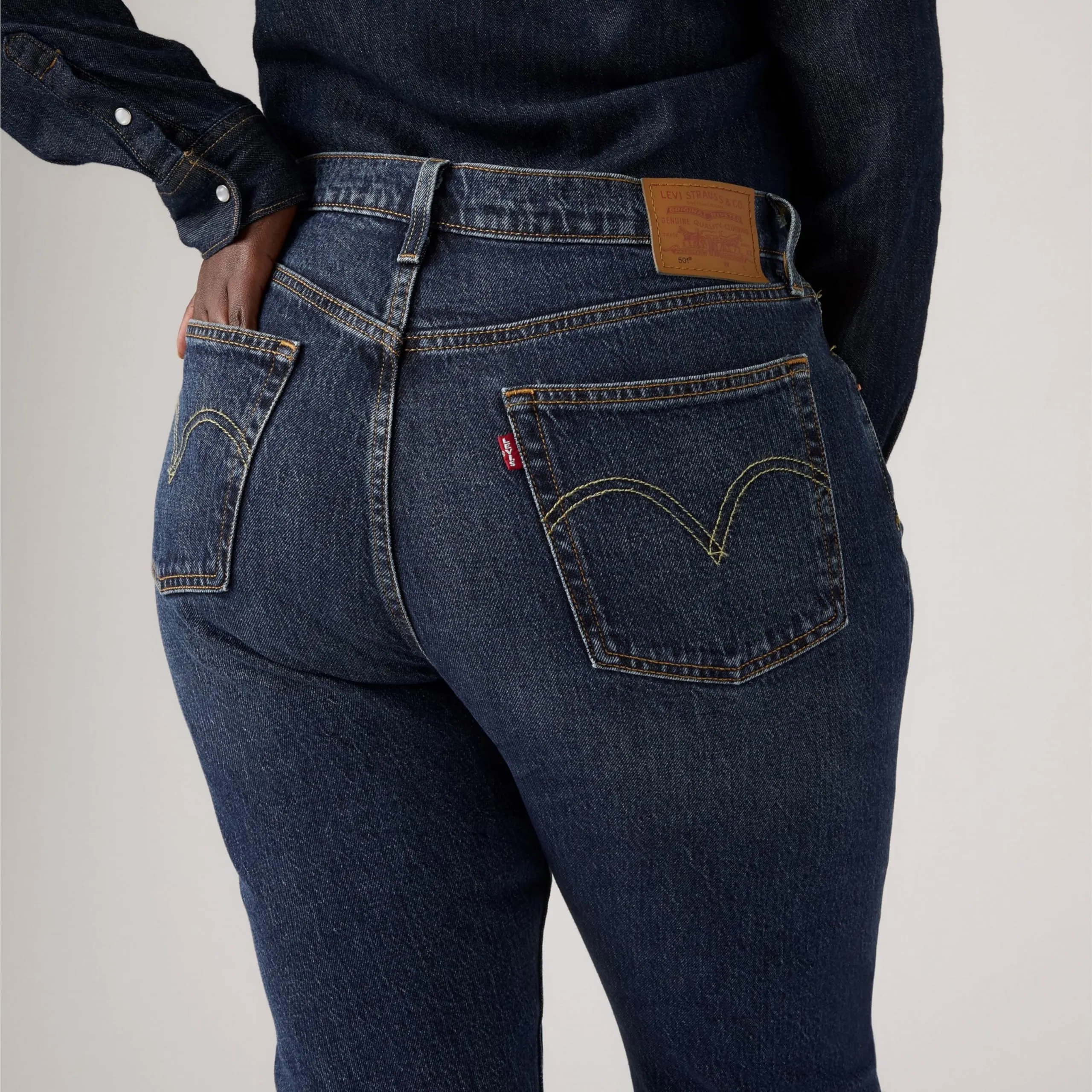 Levi's 501 Women's Jeans - Same Intent - 32W / 32L - immagine 7