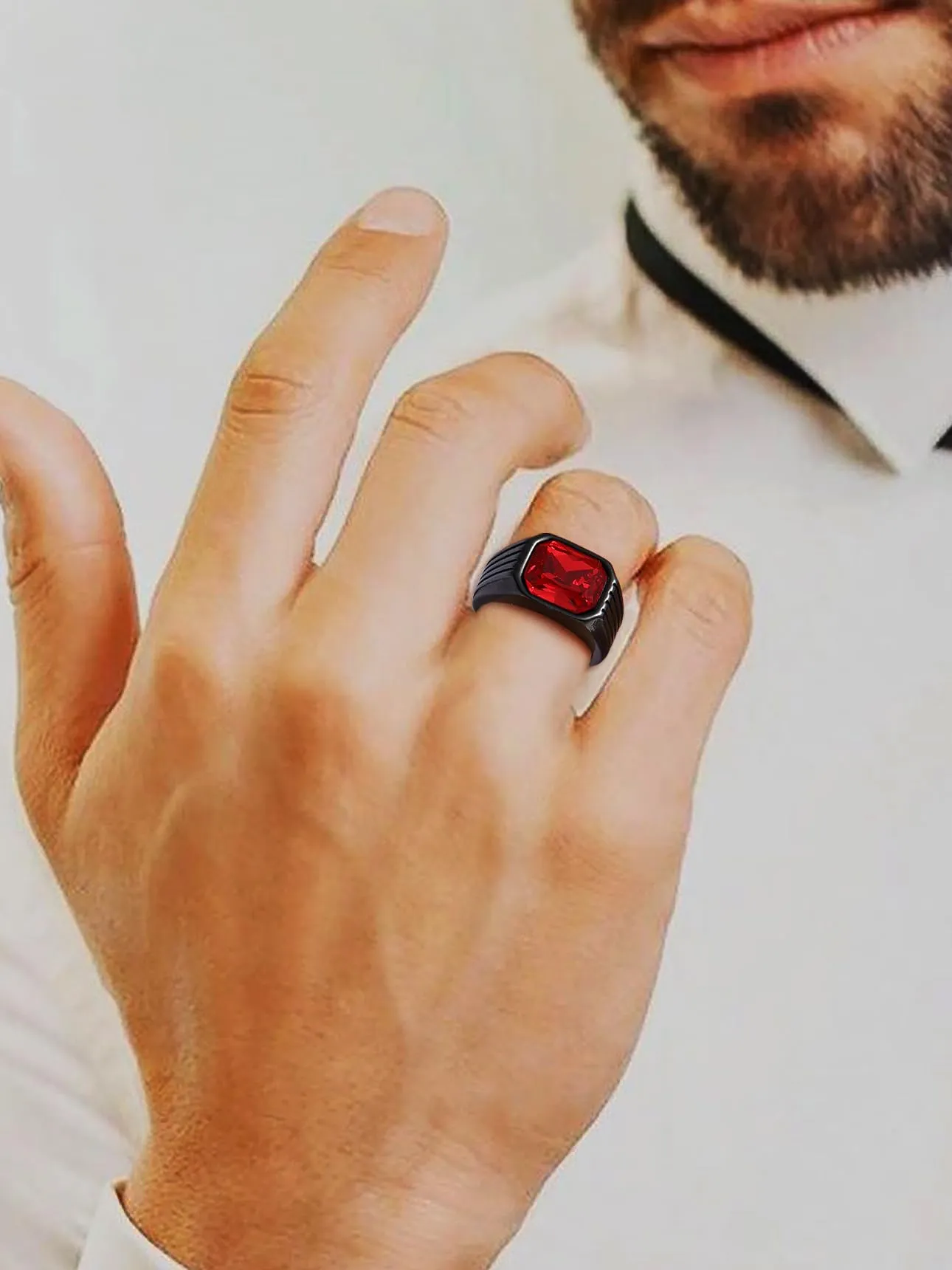 Bestyle Anello in Acciaio Inossidabile Nero con Pietra Rubino, Misura 25 (64.6mm) - immagine 3