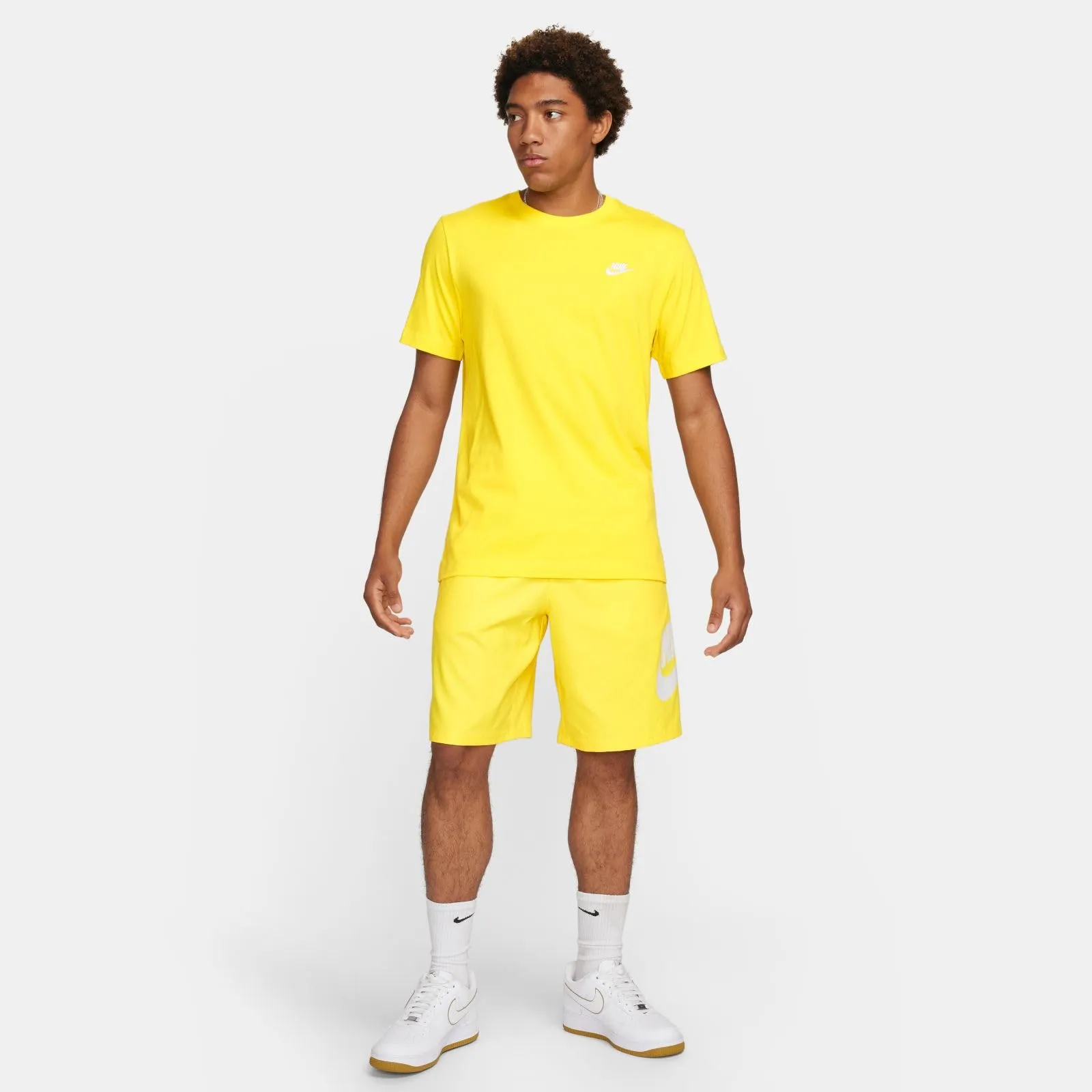 Nike NSW Club Tee - Illuminante, S Uomo - immagine 6