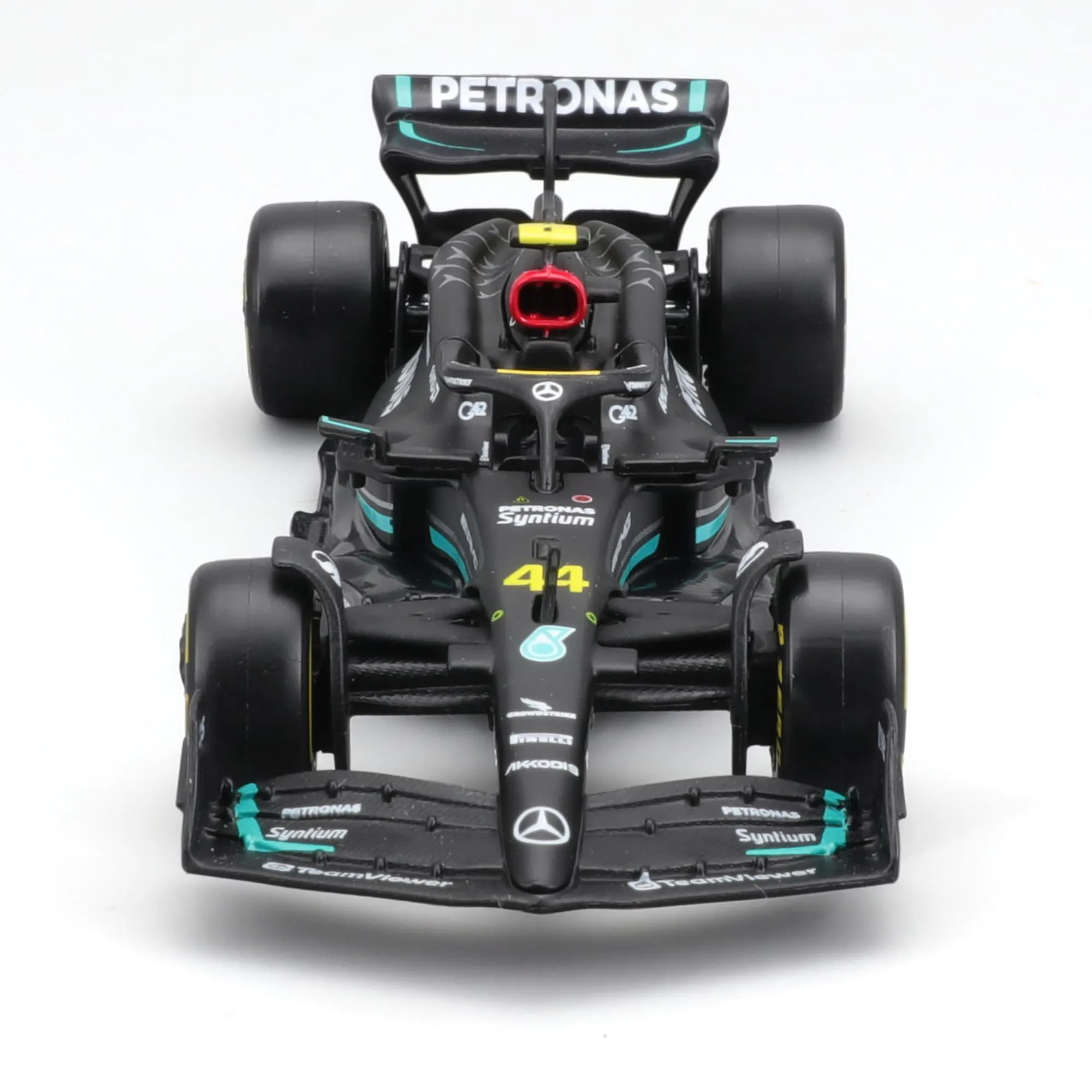 Bburago Mercedes AMG Petronas W14 Lewis Hamilton #44 2023, 1:43 Scale Model - immagine 2