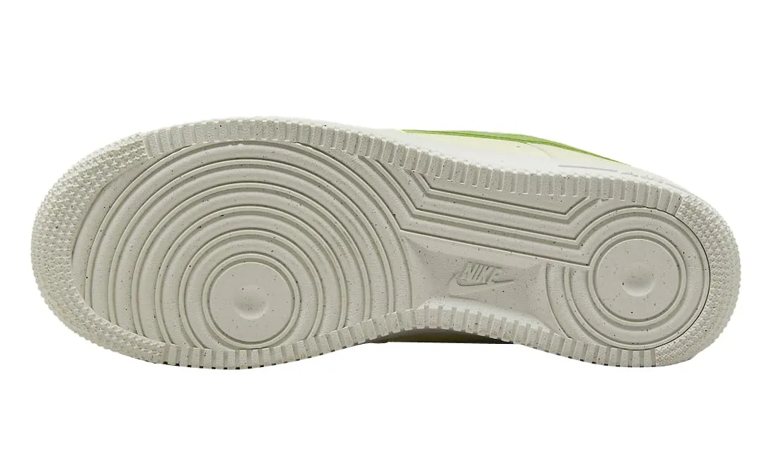 Nike Air Force 1 '07 NN DV3808-102, Latte di Cocco Clorofilla Vela Volt, 36 EU - immagine 6