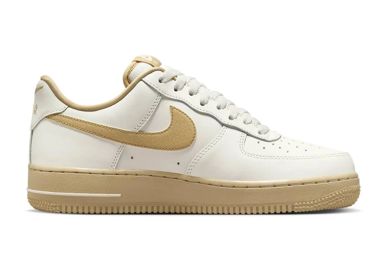 Nike Air Force 1 '07 Women's Shoes - FZ3597-133 - immagine 2