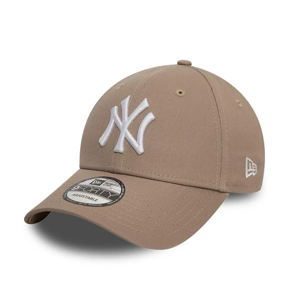New Era New York Yankees 9Forty Cappello Baseball Regolabile Marrone Chiaro - immagine 1